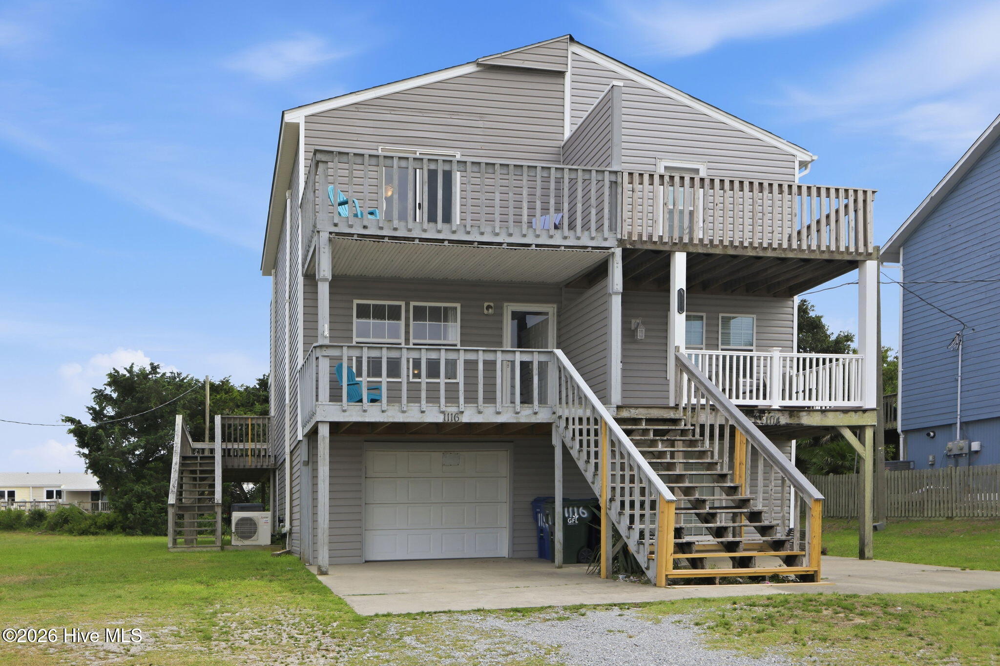 1116 E Fort Macon Road — photo