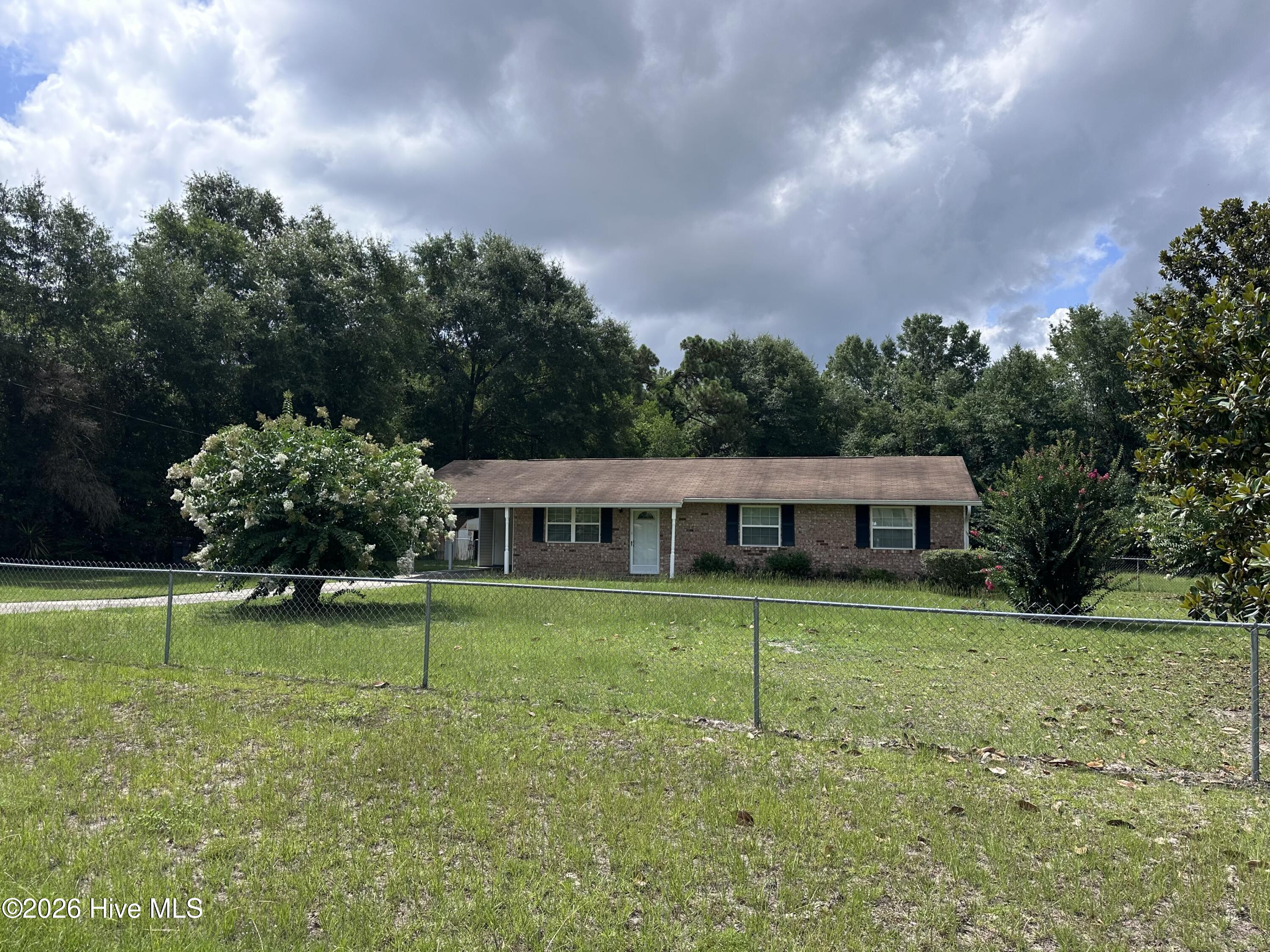1046 Horseshoe Road — photo