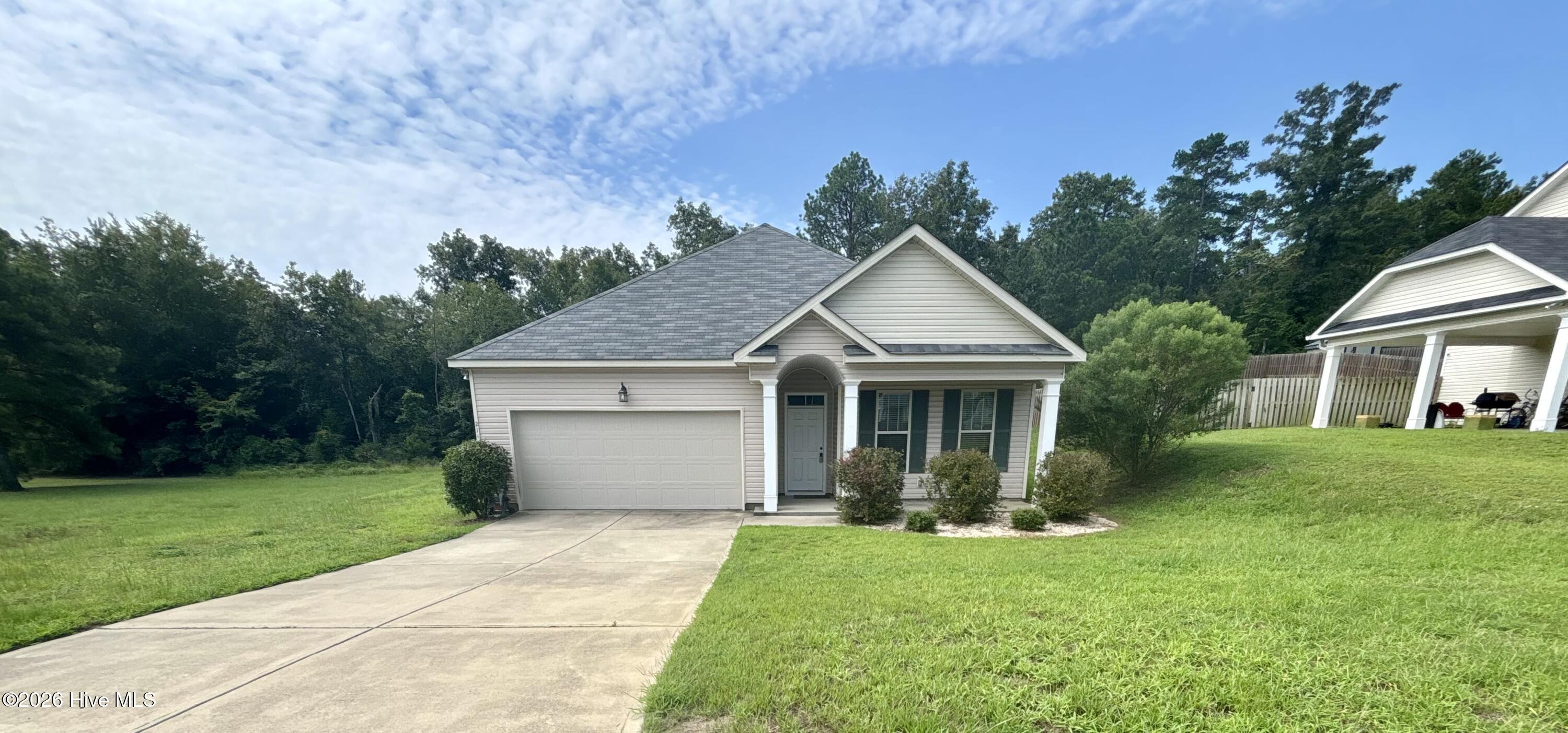 214 Mcduffie Circle — photo