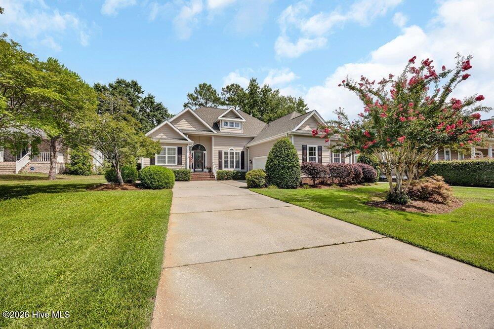 1530 Turnberry Lane SE — photo