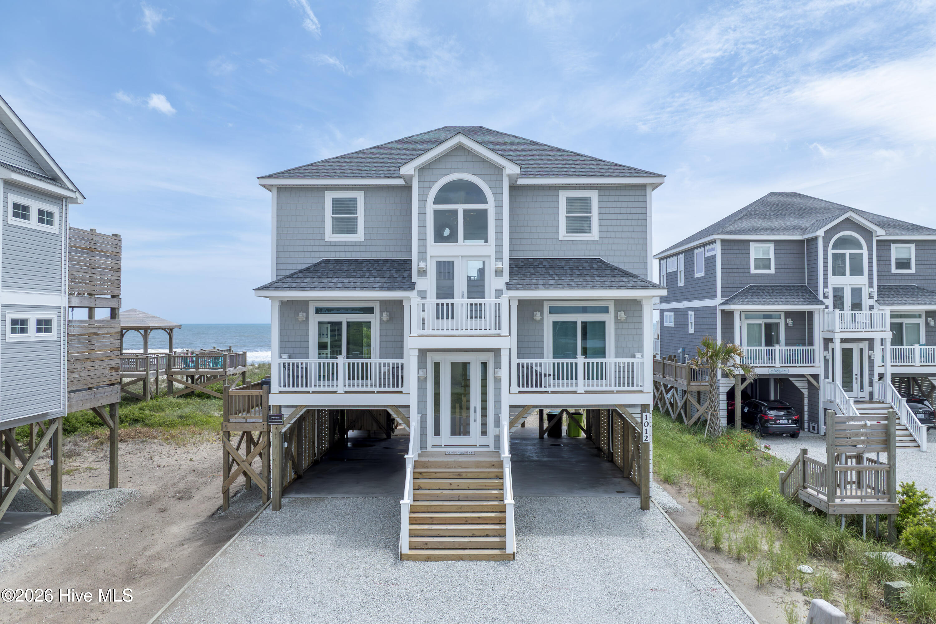 1012 New River Inlet Road — photo
