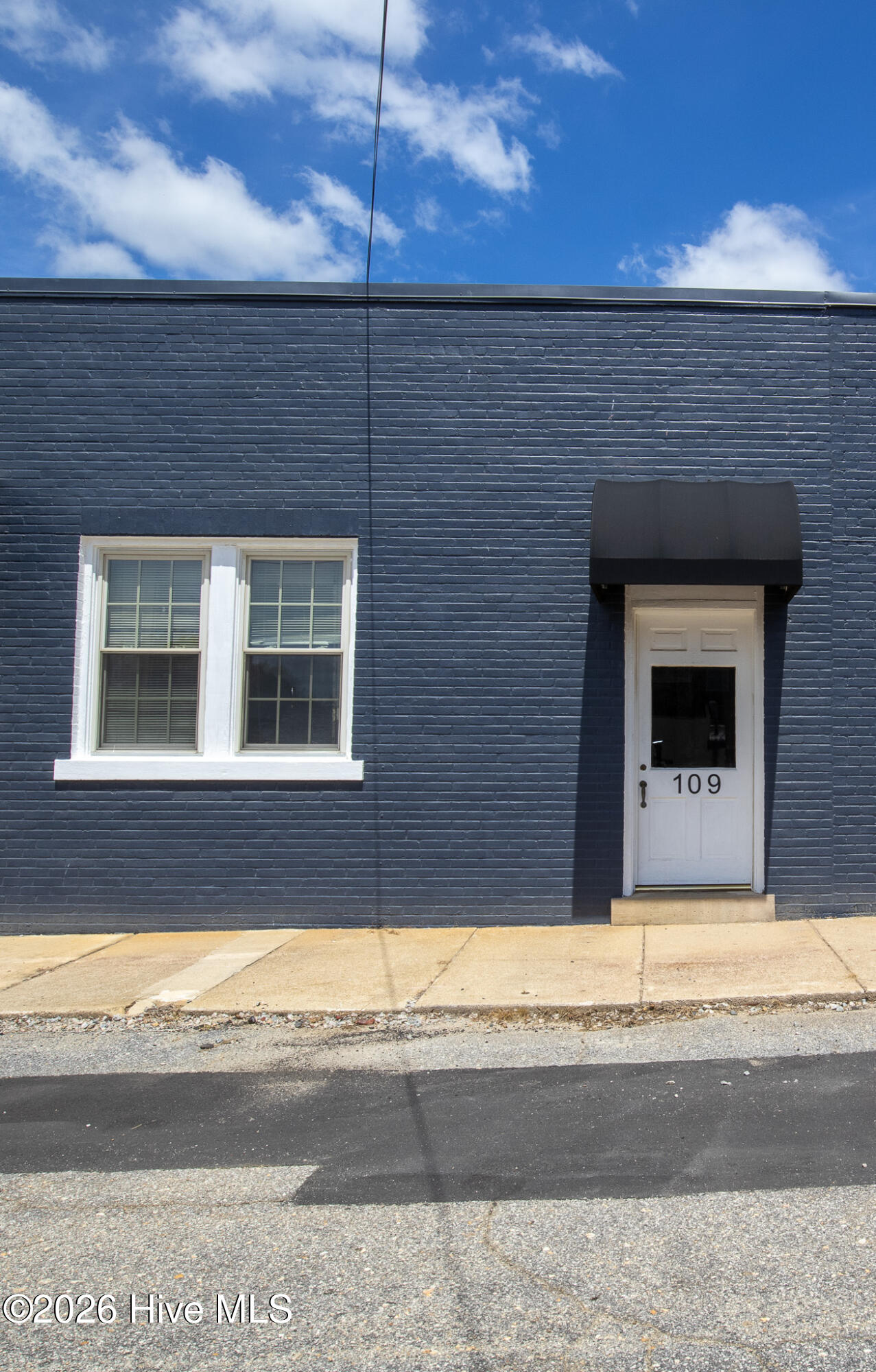 109 E Bunn Lane — photo