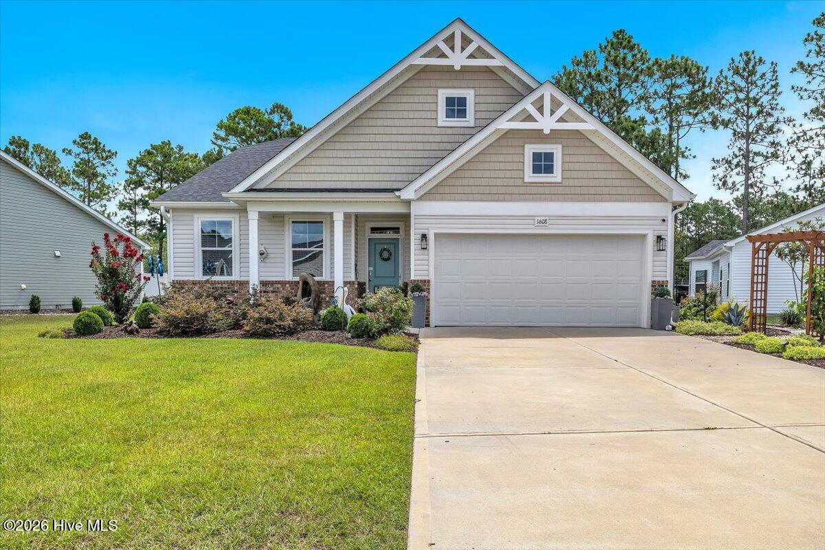 1608 E New Carraway Place SE — photo