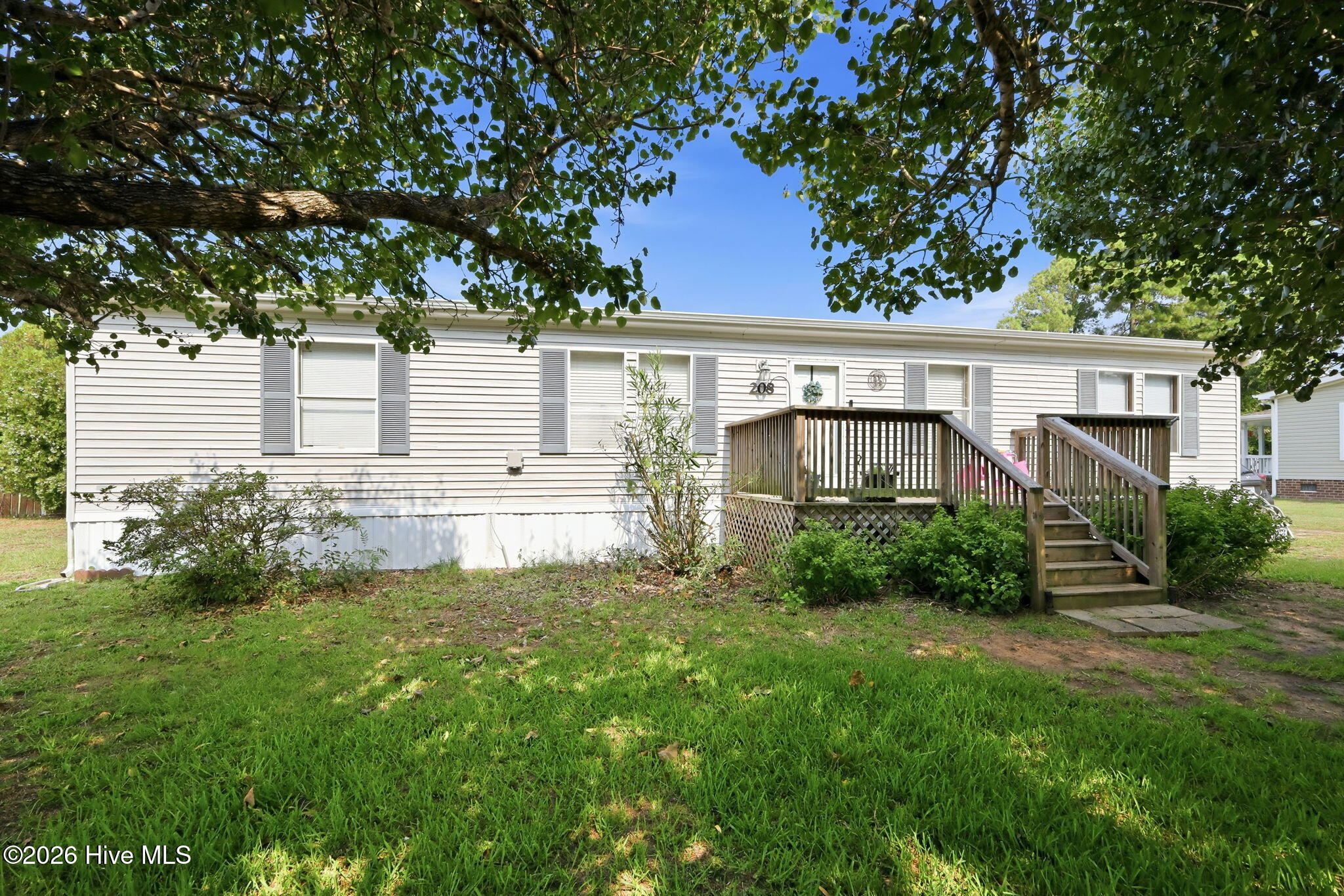 208 Easy Street — photo