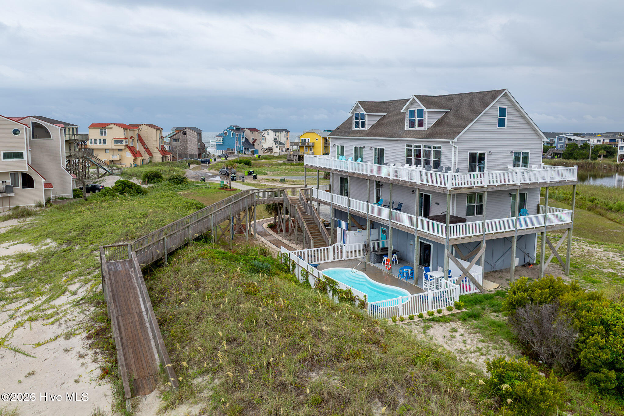 2387 New River Inlet Road — photo