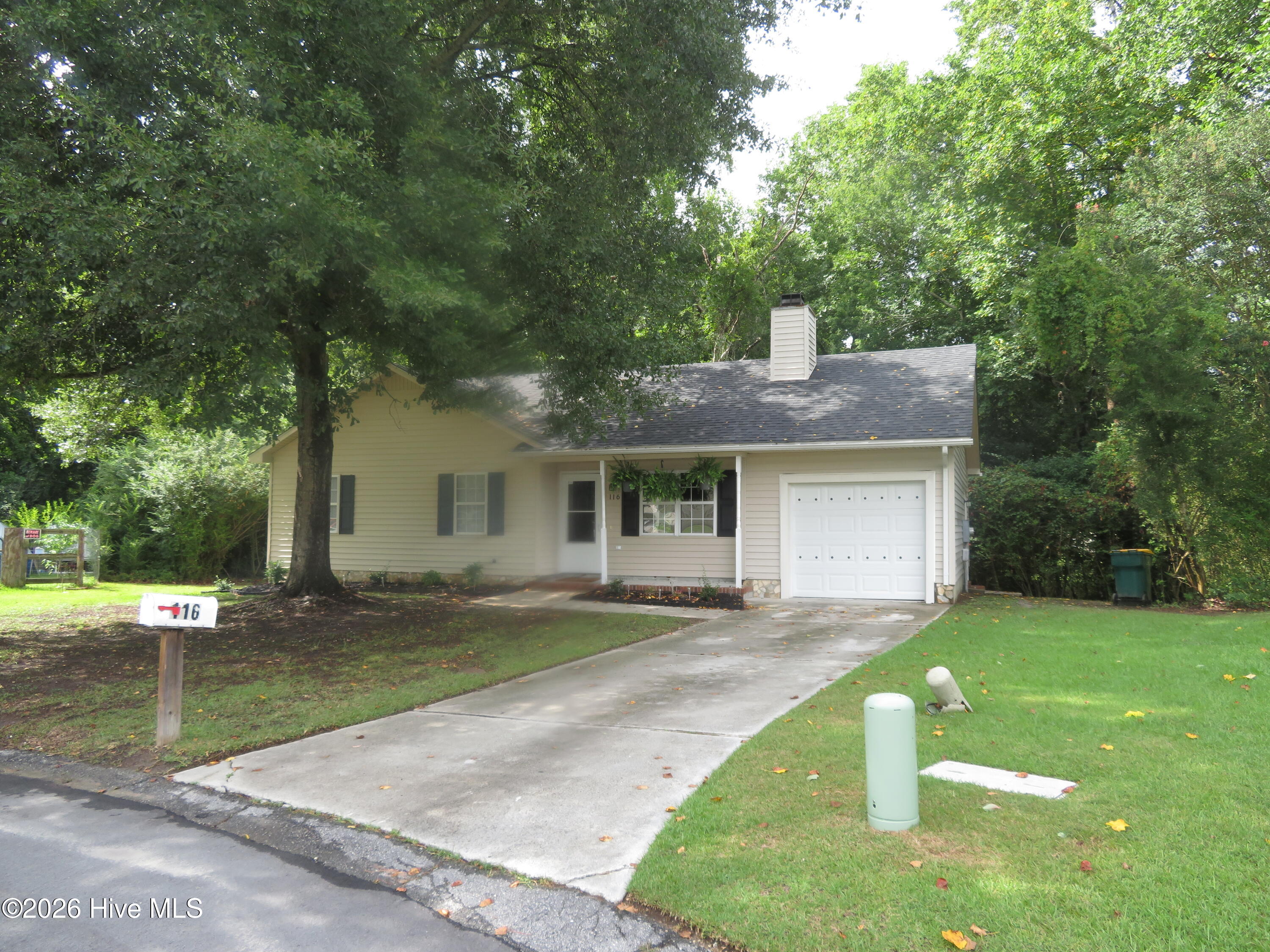 116 Ervin Court — photo
