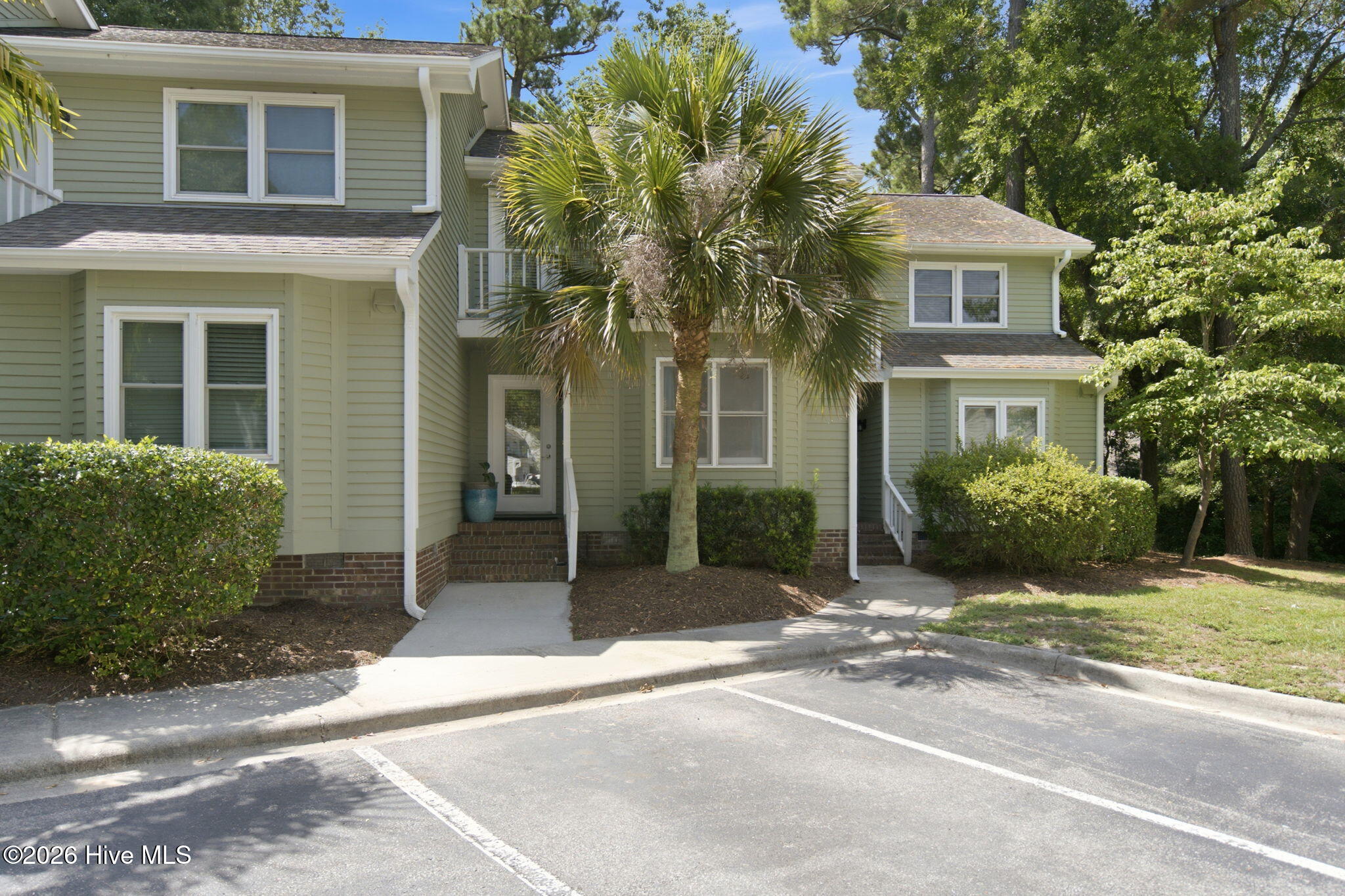 1800 Eastwood Road Apt 118 — photo