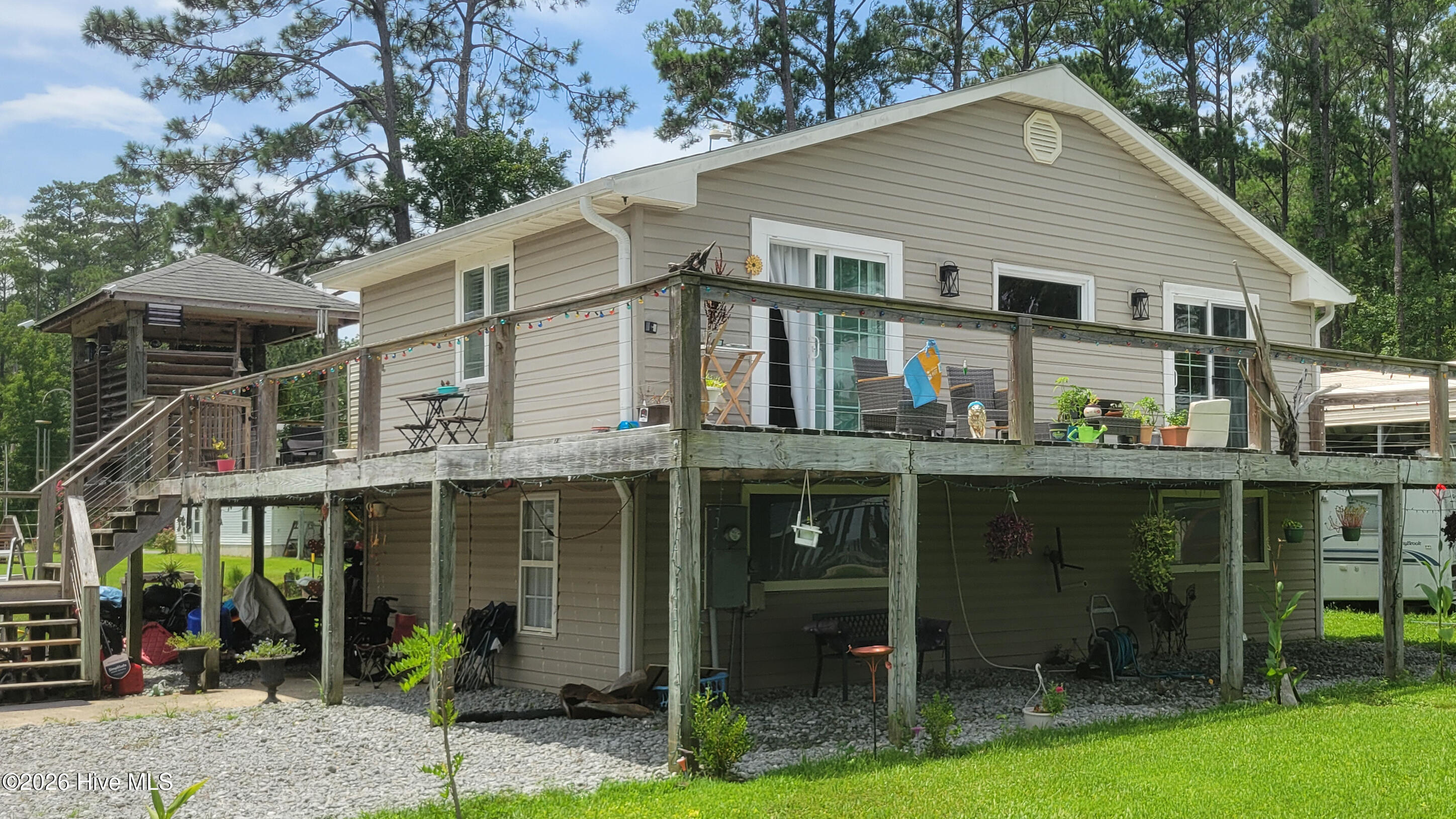 174 S River Drive — photo