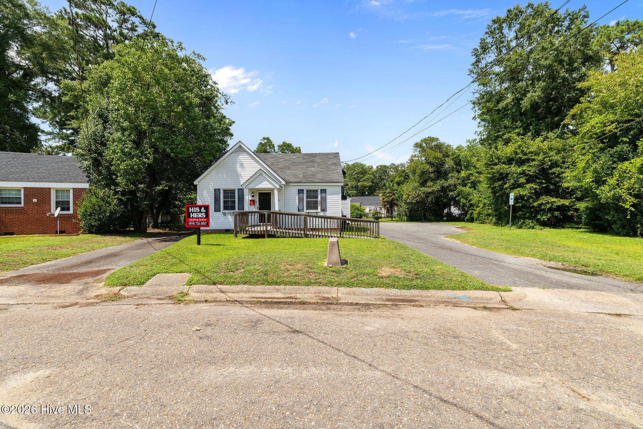 1309 E Ash Street — photo