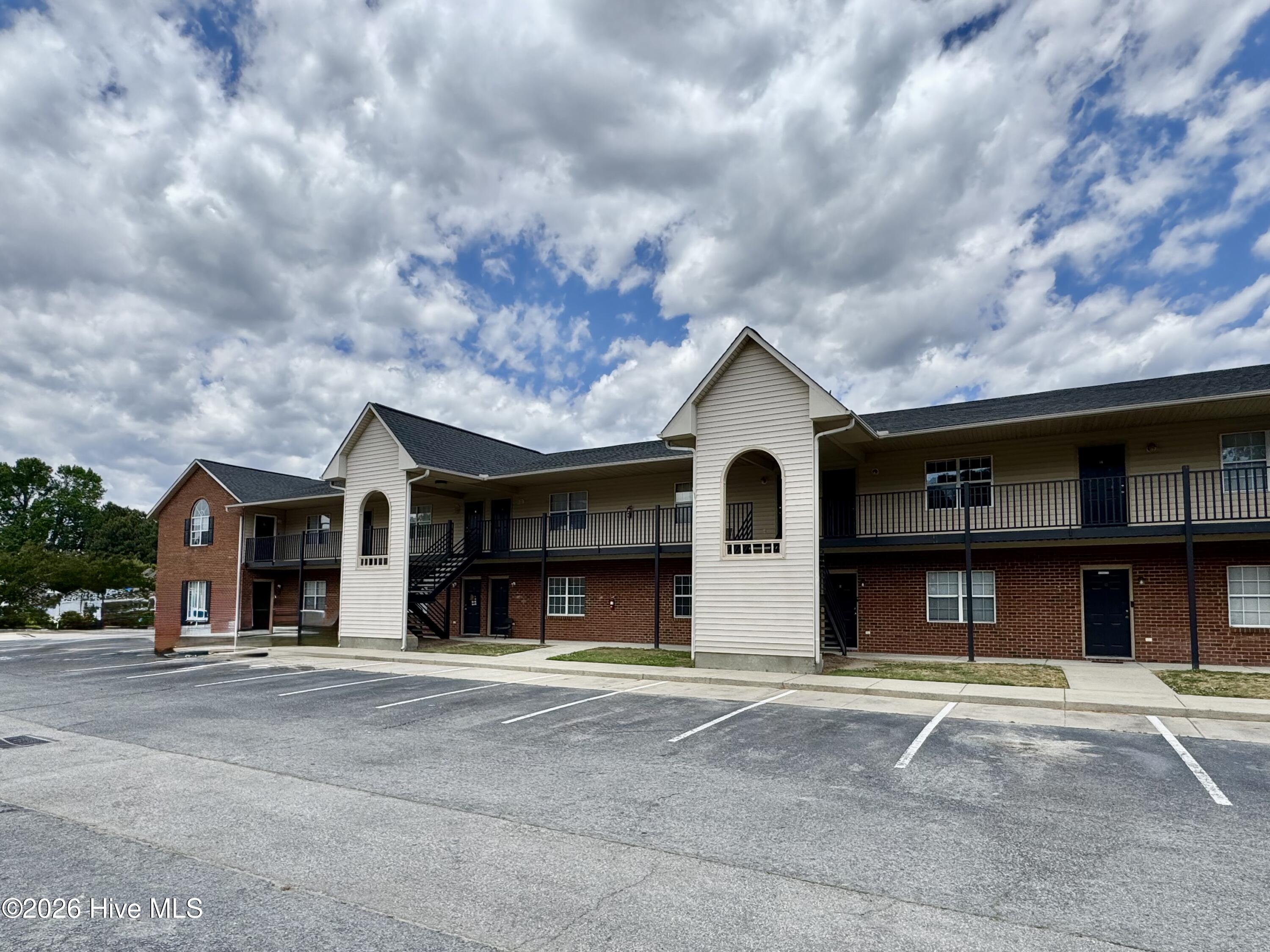 1399 Westpointe Drive 10 — photo