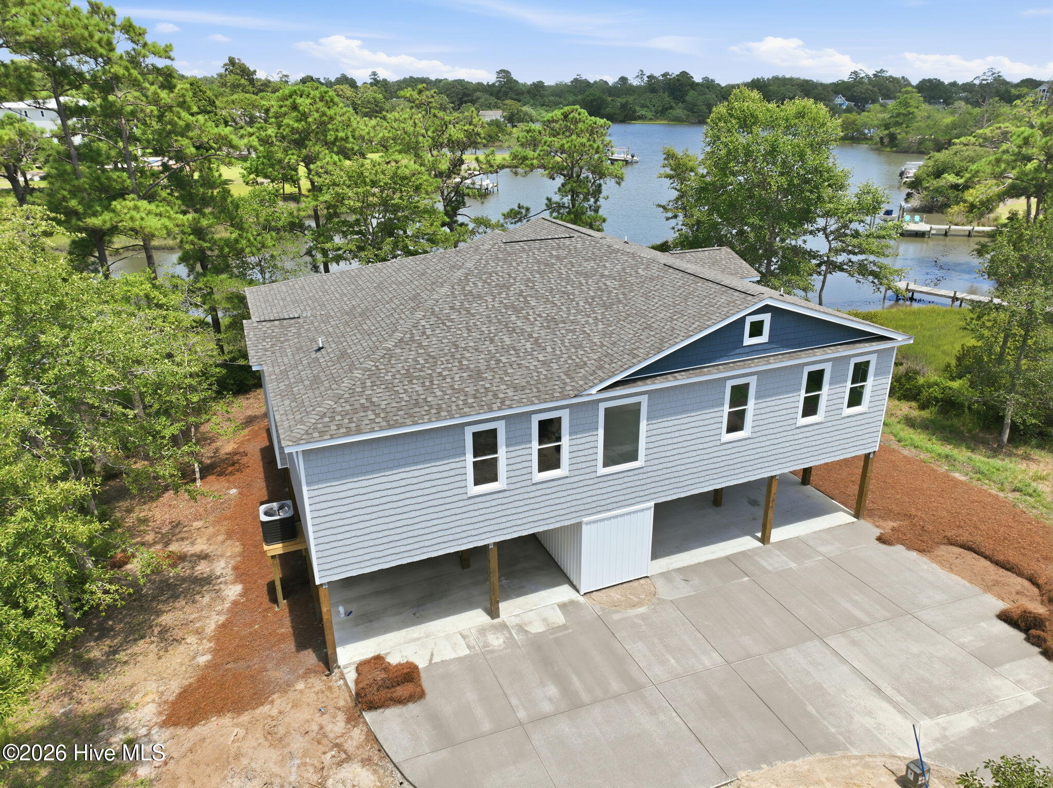 204 Ashley Place — photo