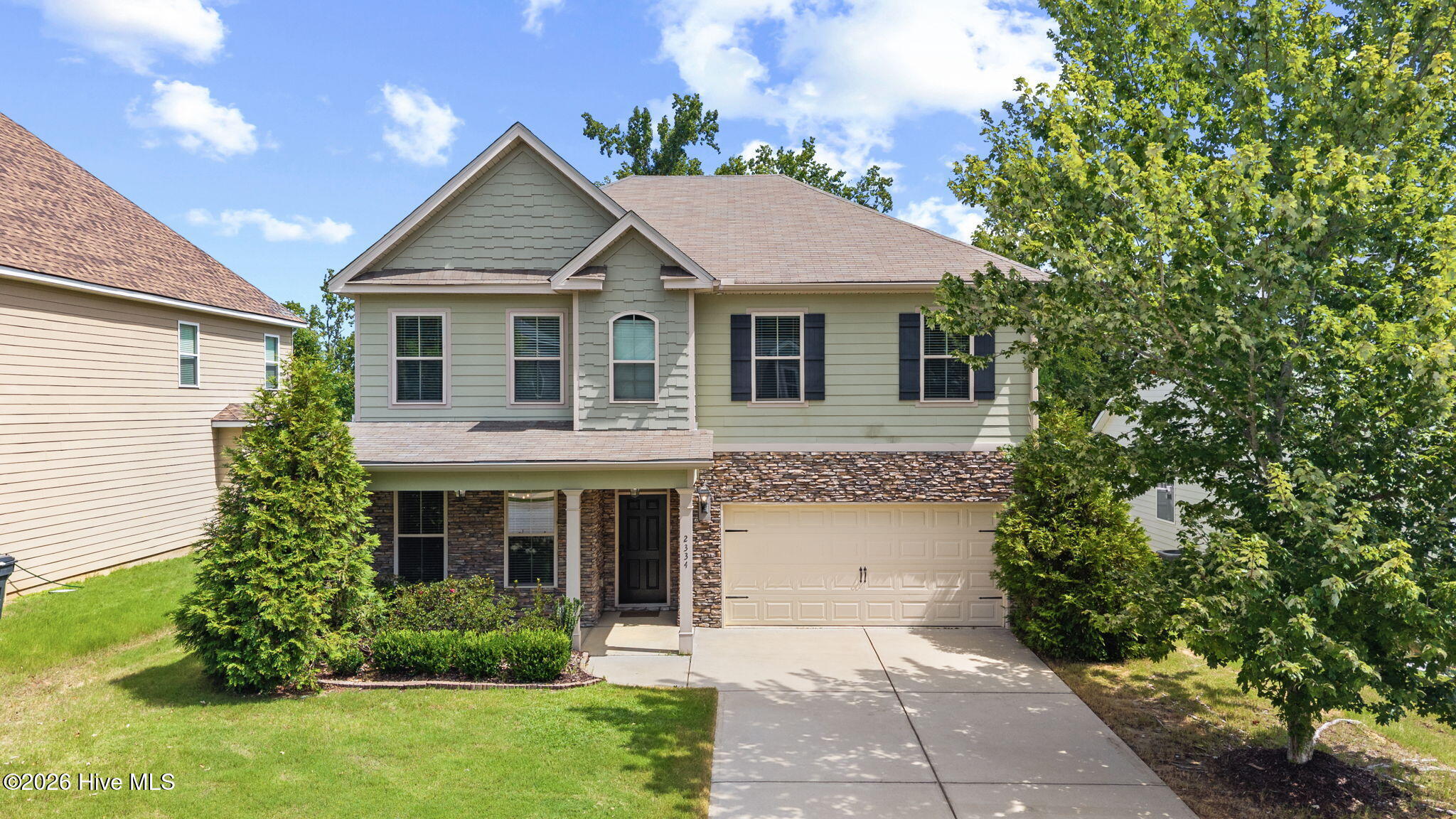2334 Malone Way — photo