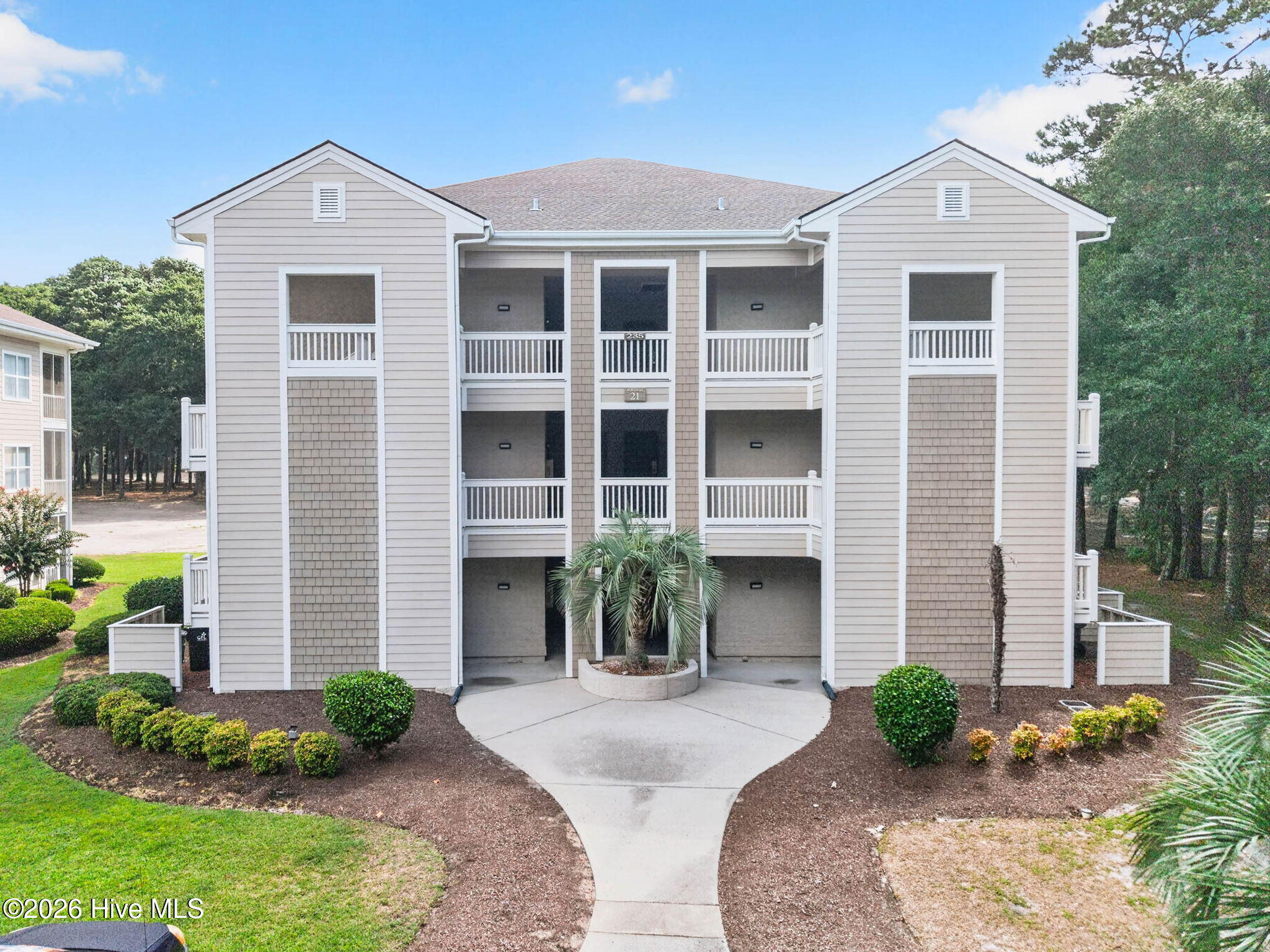 235 Kings Trail SW #2104 — photo