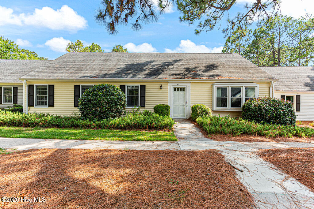 42 Village Green Circle — photo