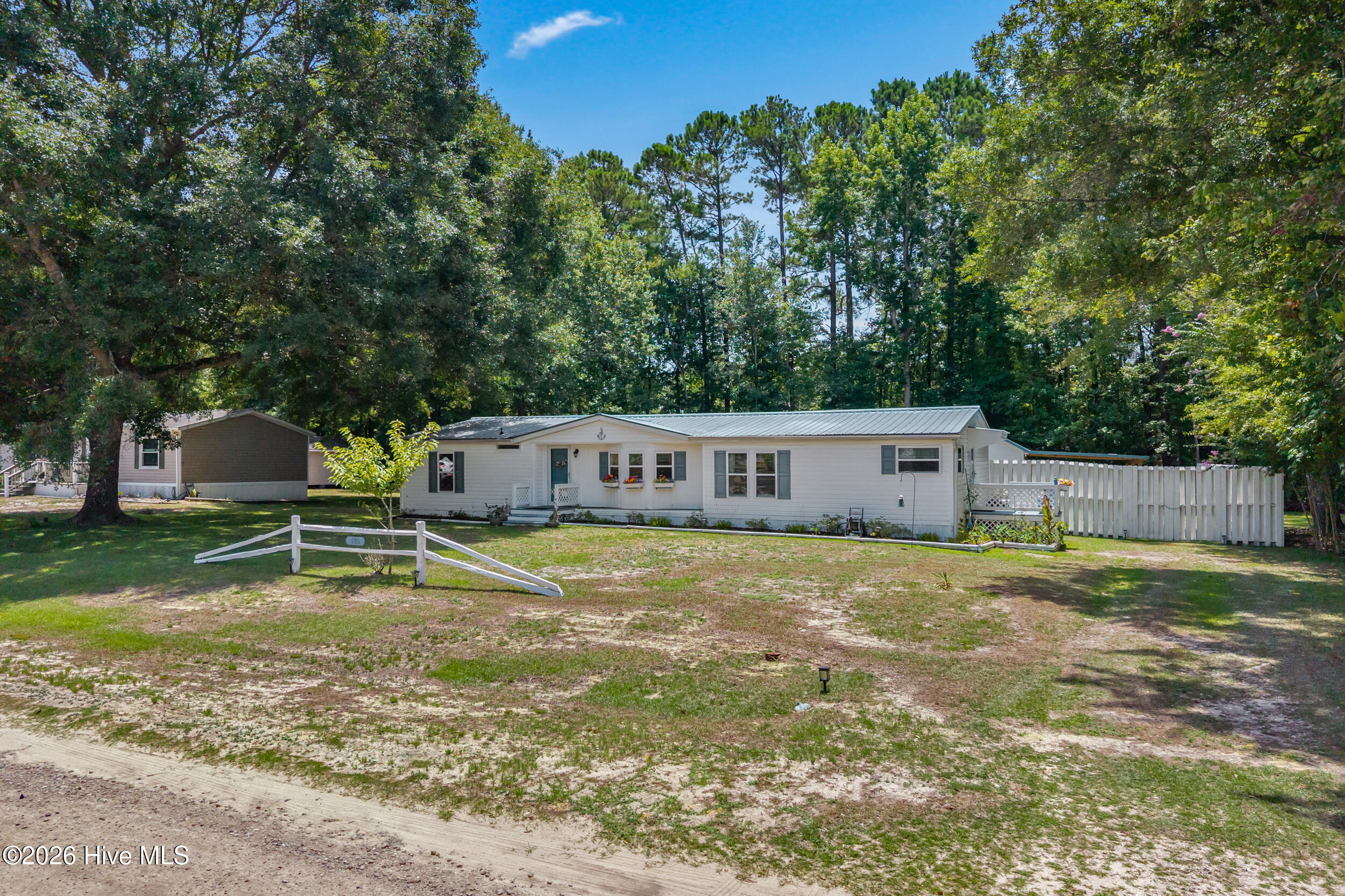 435 Baker Drive SW — photo