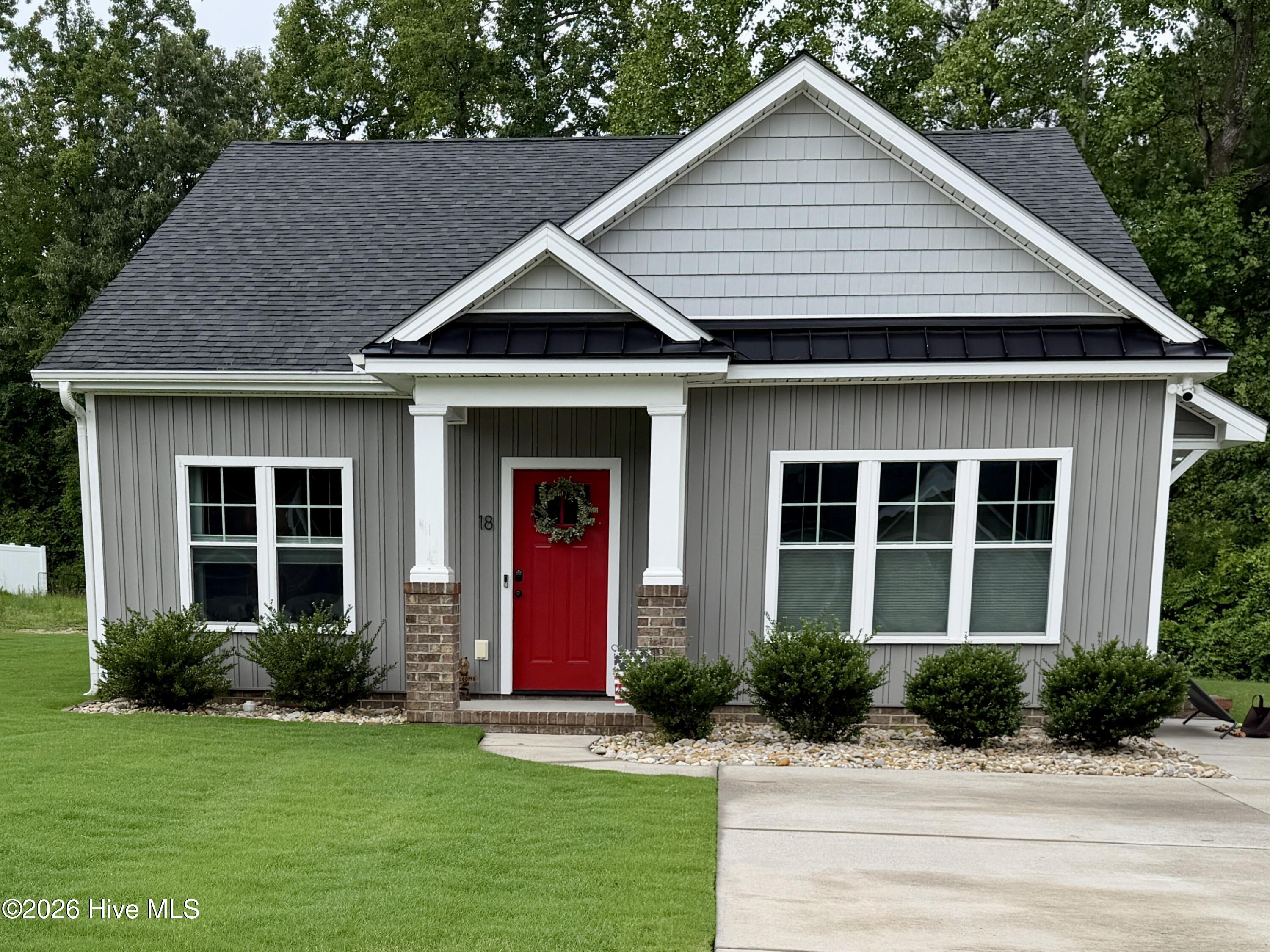 18 Wildberry Court — photo