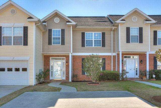 306 Hogan Way — photo