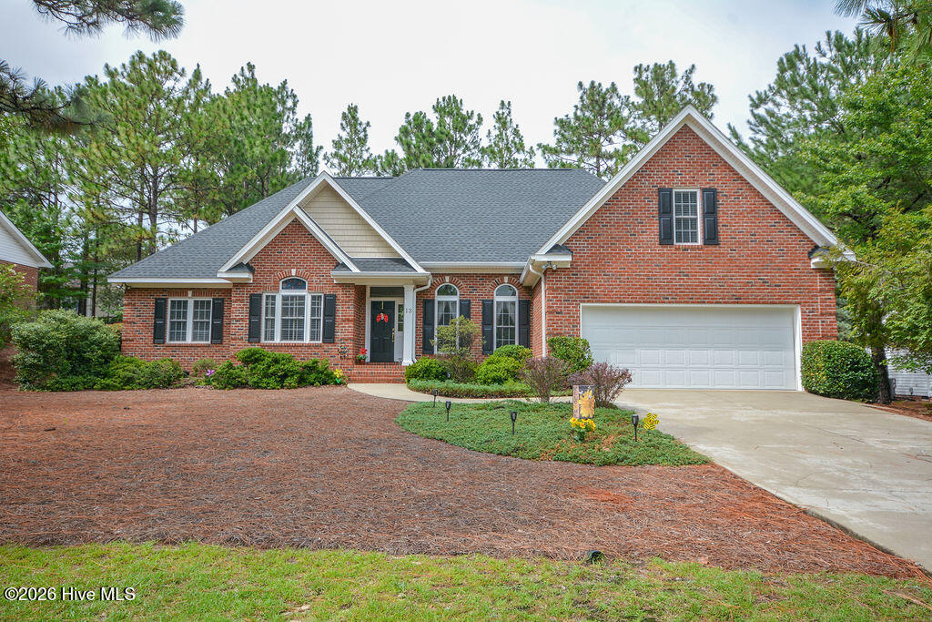13 Deerwood Lane — photo