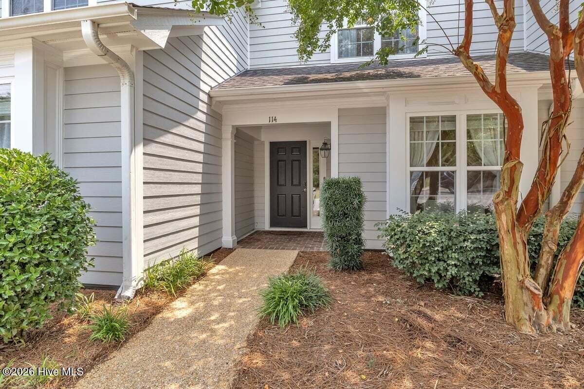 6211 Wrightsville Avenue Apt 114 — photo