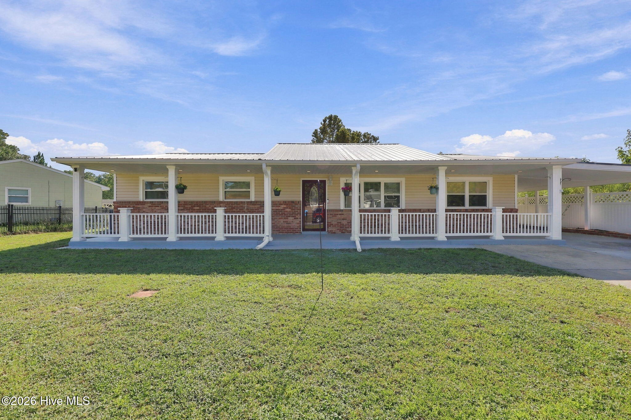 403 Dale Drive — photo