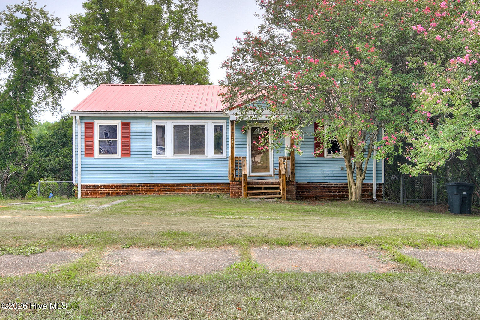 676 Lorraine Drive — photo