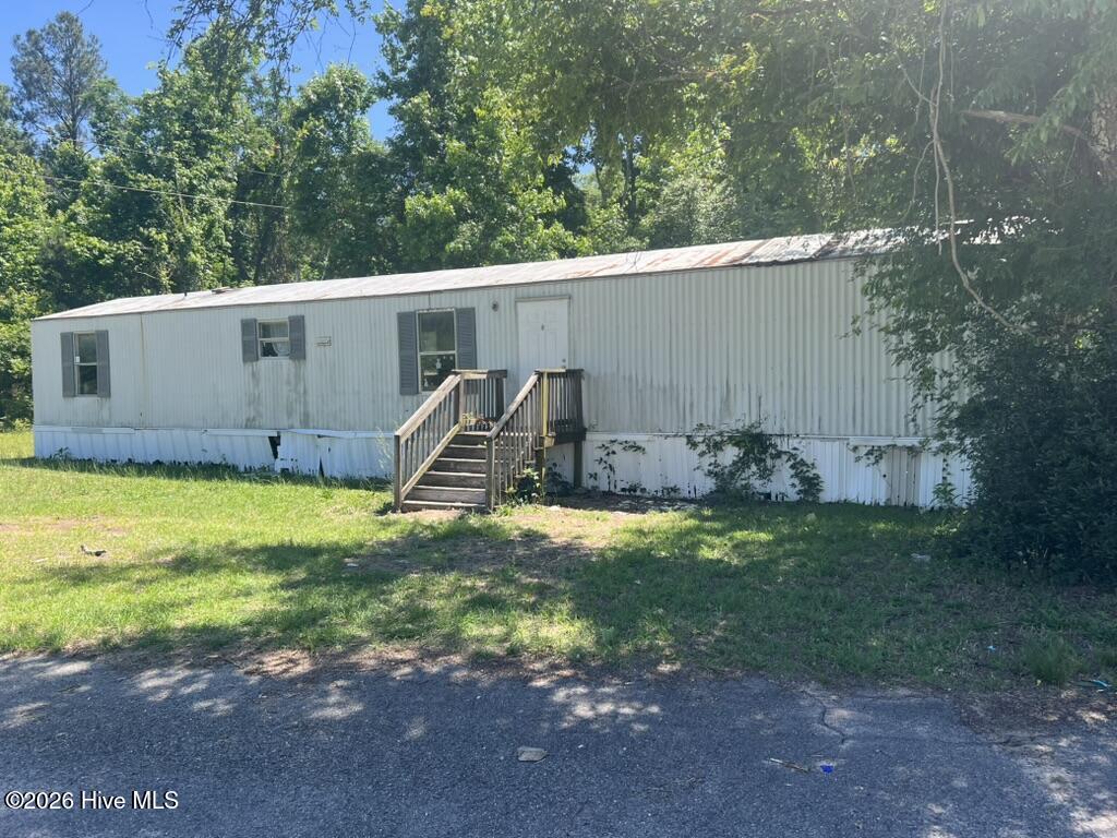 3988 Deans Bridge Road — photo