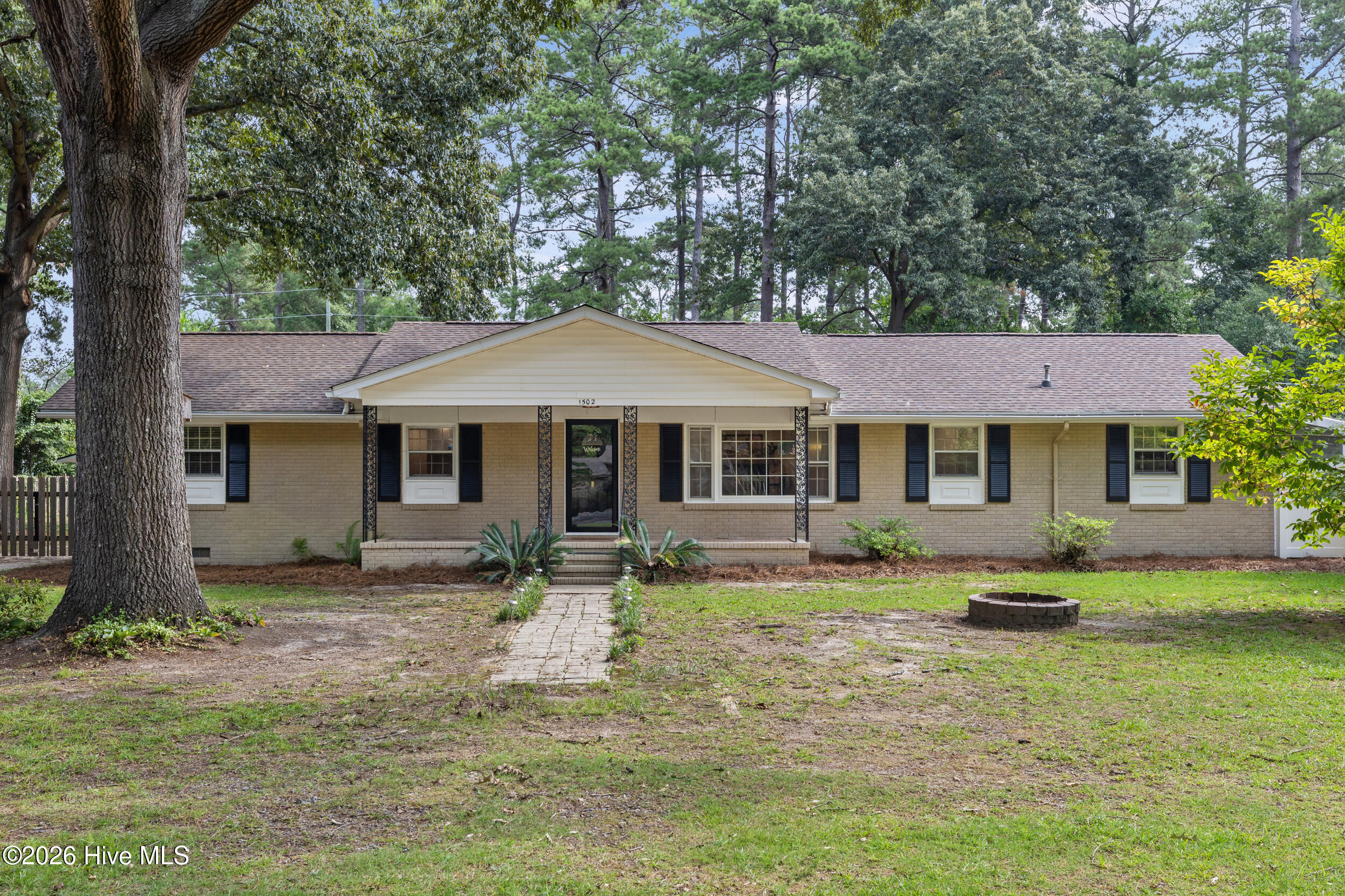 1502 Alpine Drive — photo