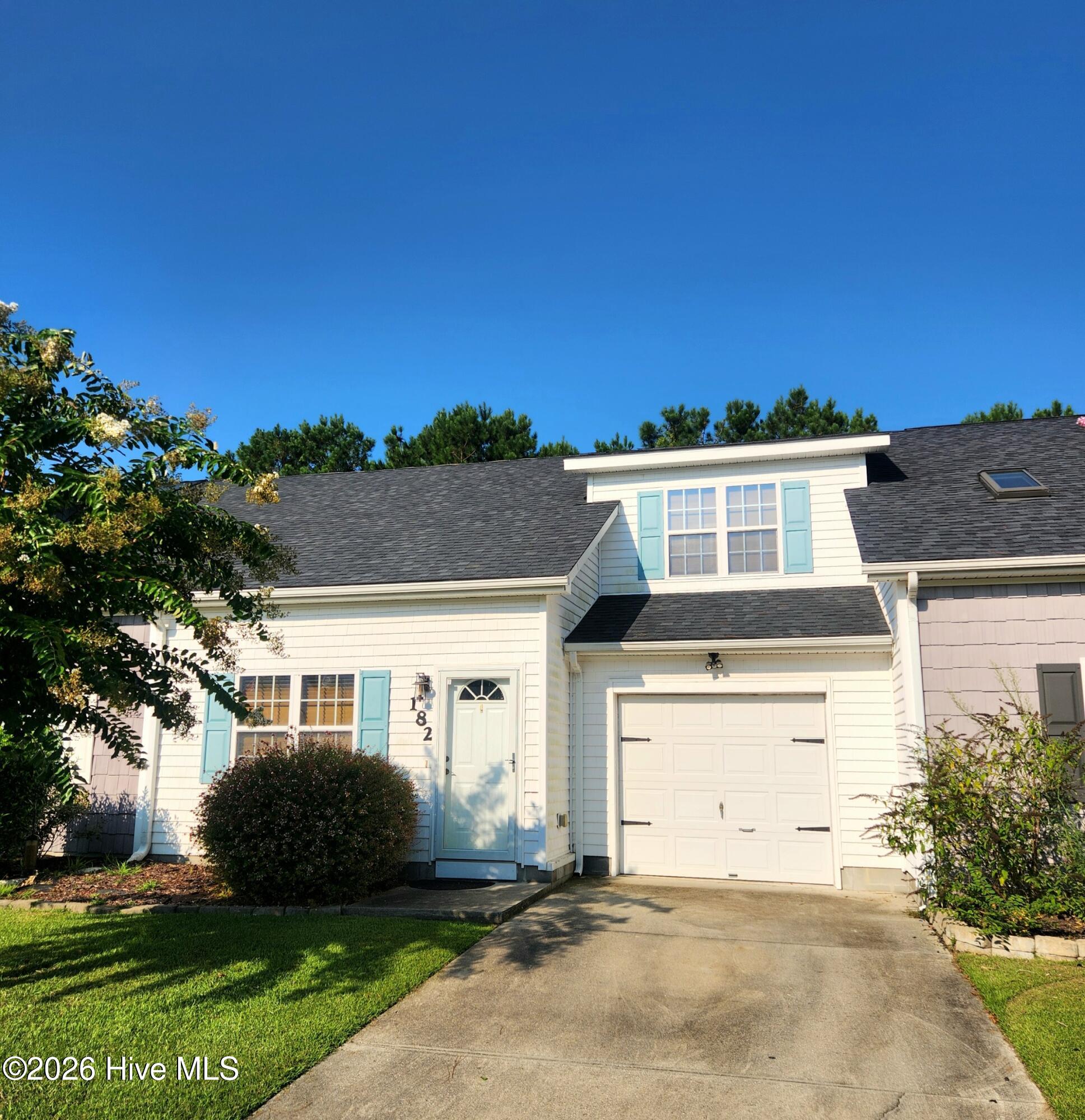 182 Kelly Circle — photo