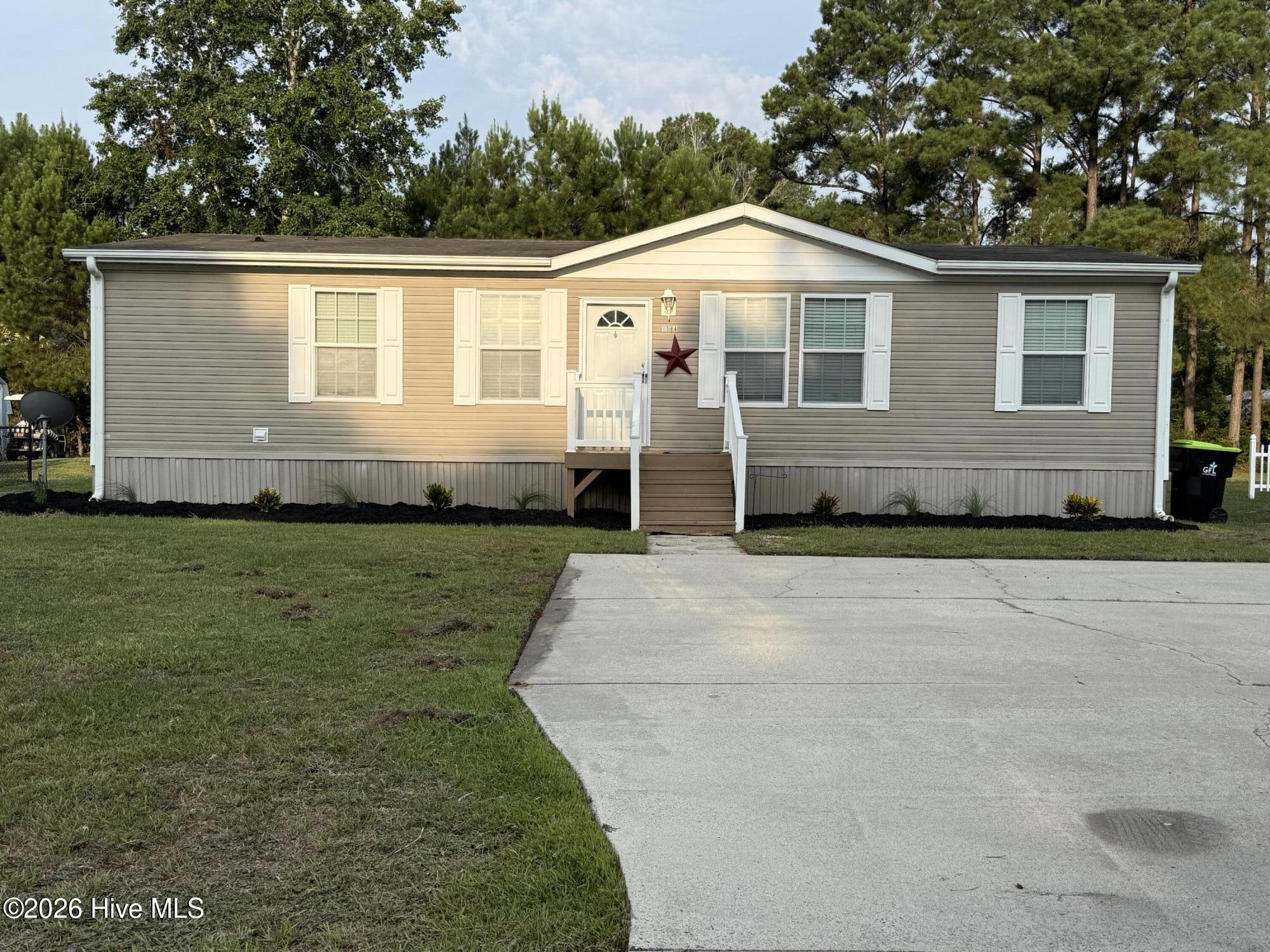1584 Gate 2 SW — photo