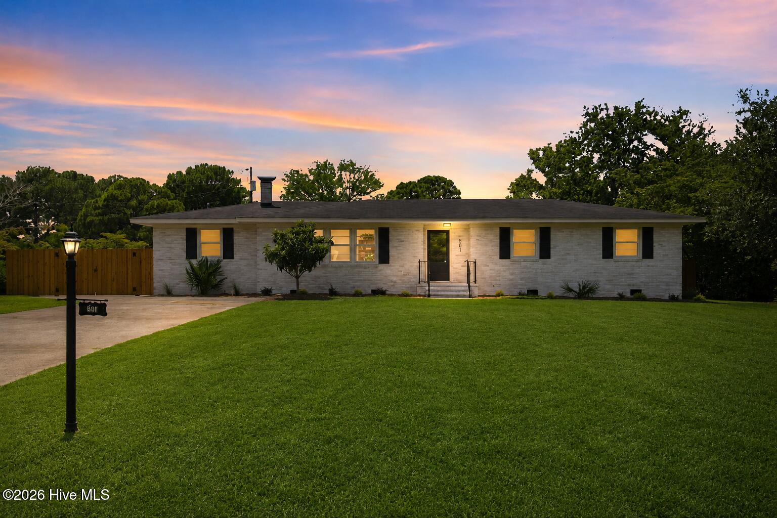 501 Long Leaf Acres Drive — photo