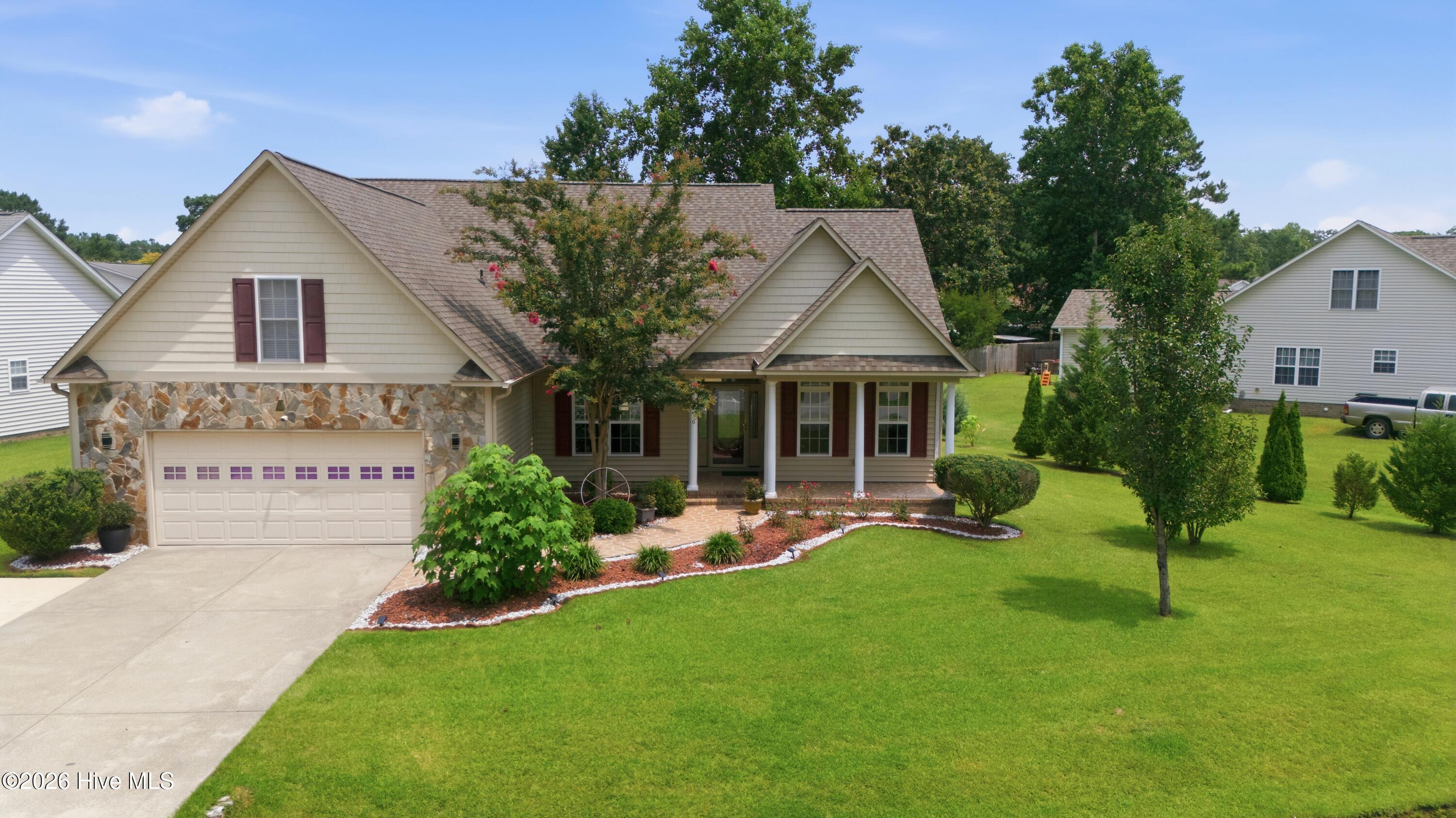 116 Frost Court — photo