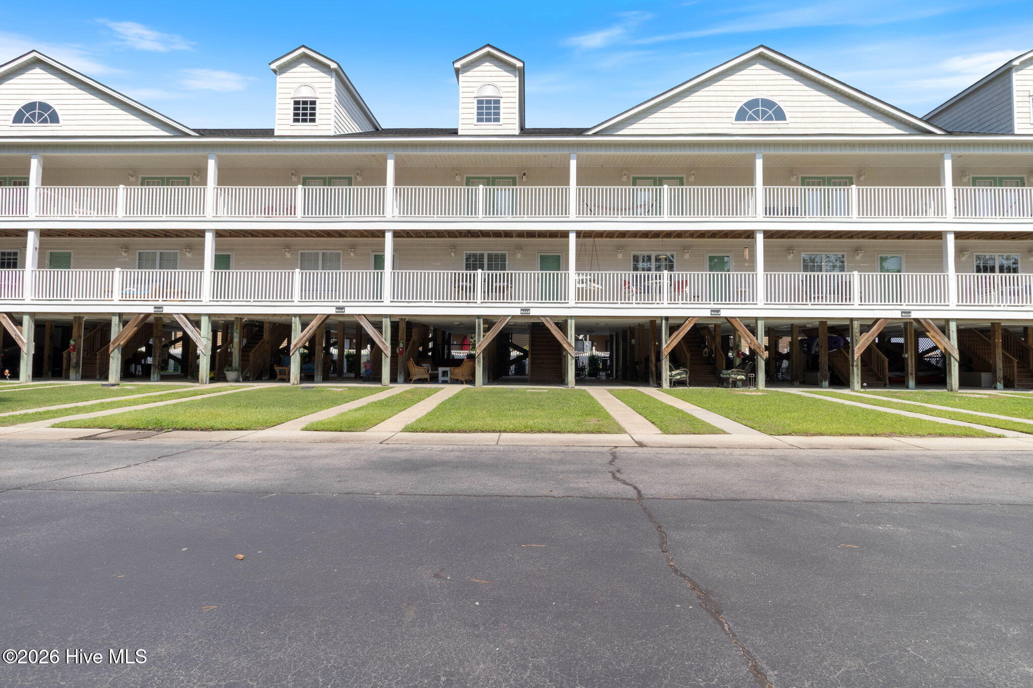133 Precious Memories Lane — photo