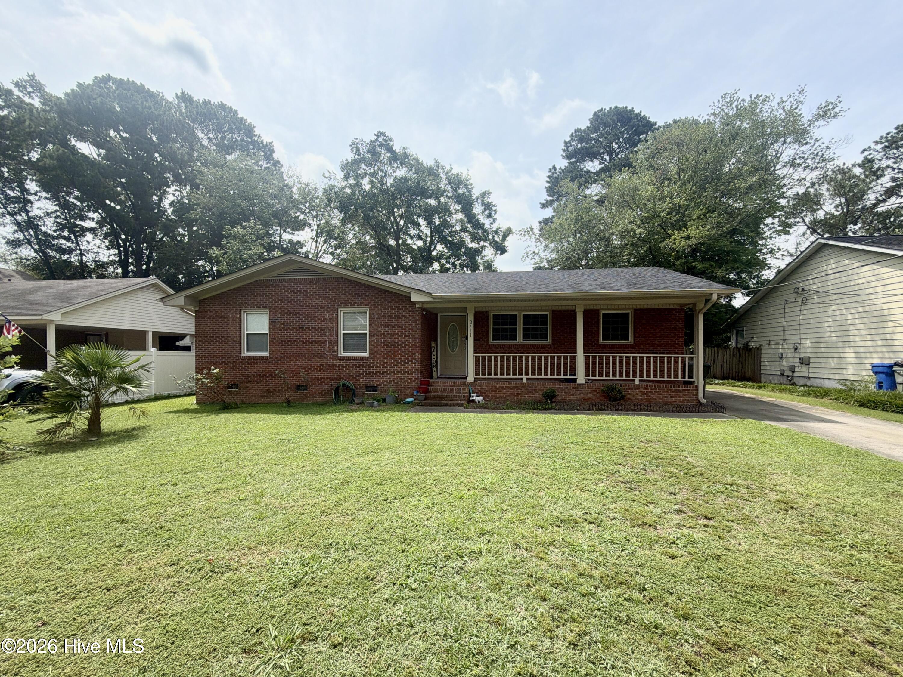 2611 Nottingham Road NW — photo