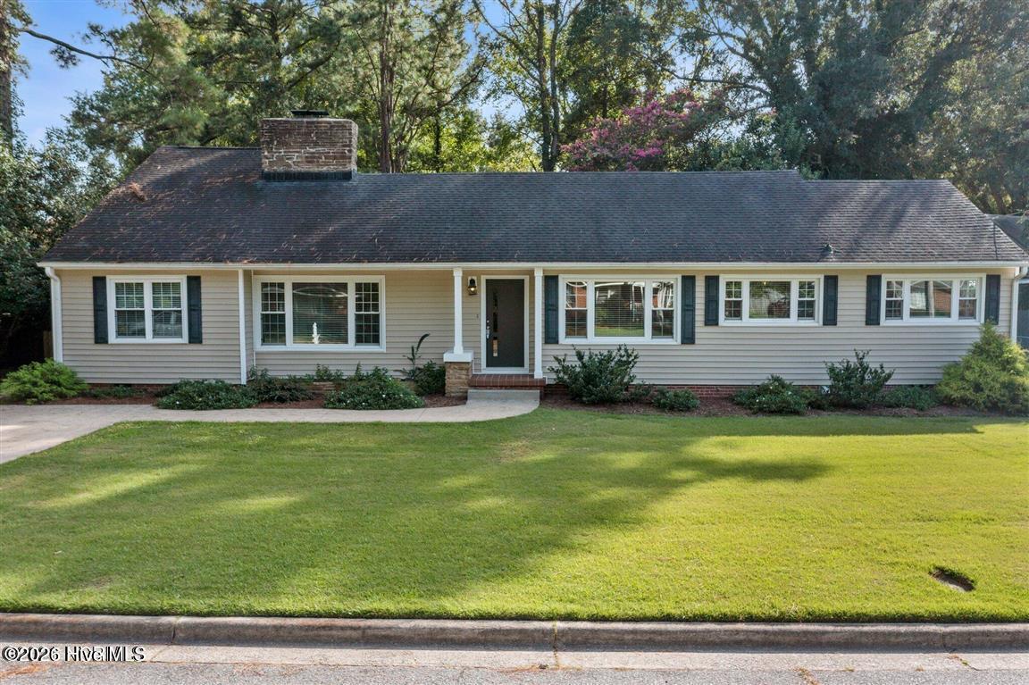 1104 N Overlook Drive — photo