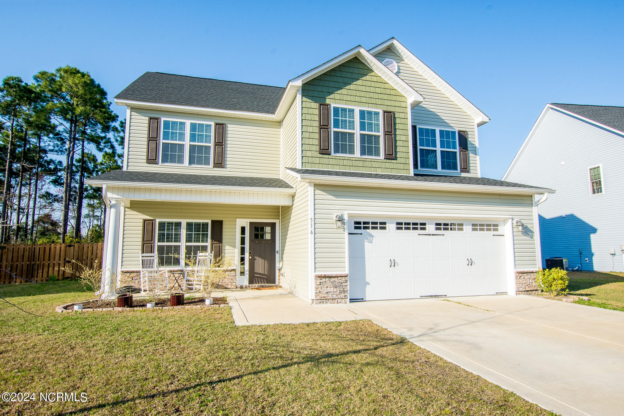516 Transom Way — photo