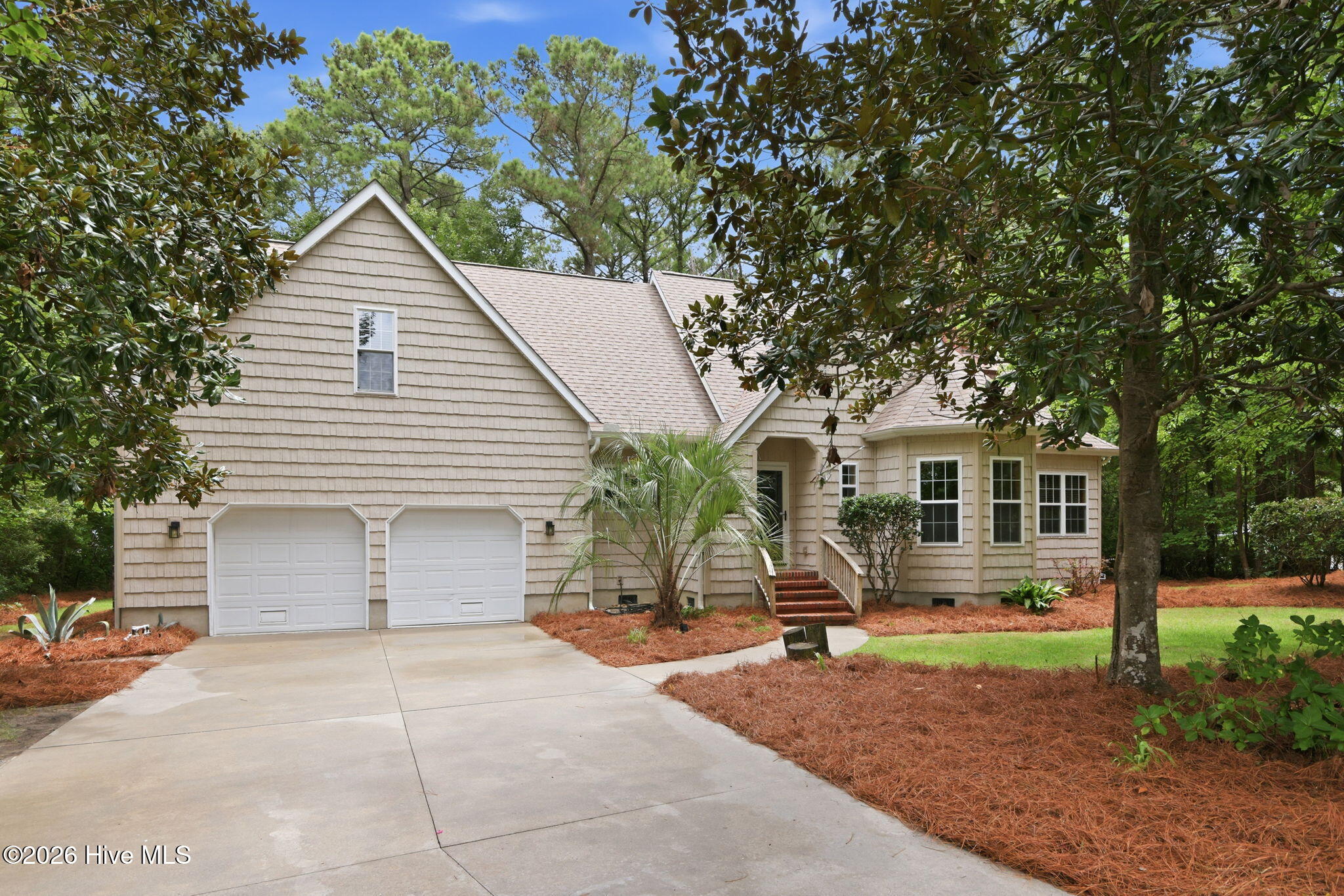 311 Winding Woods Way — photo