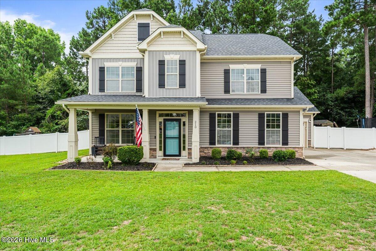 210 Huzzas Circle — photo