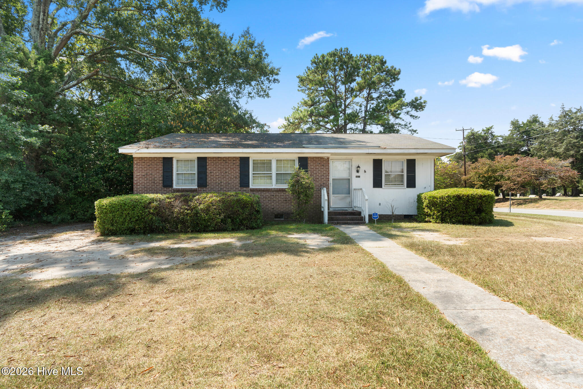 301 Tuskeegee Drive — photo