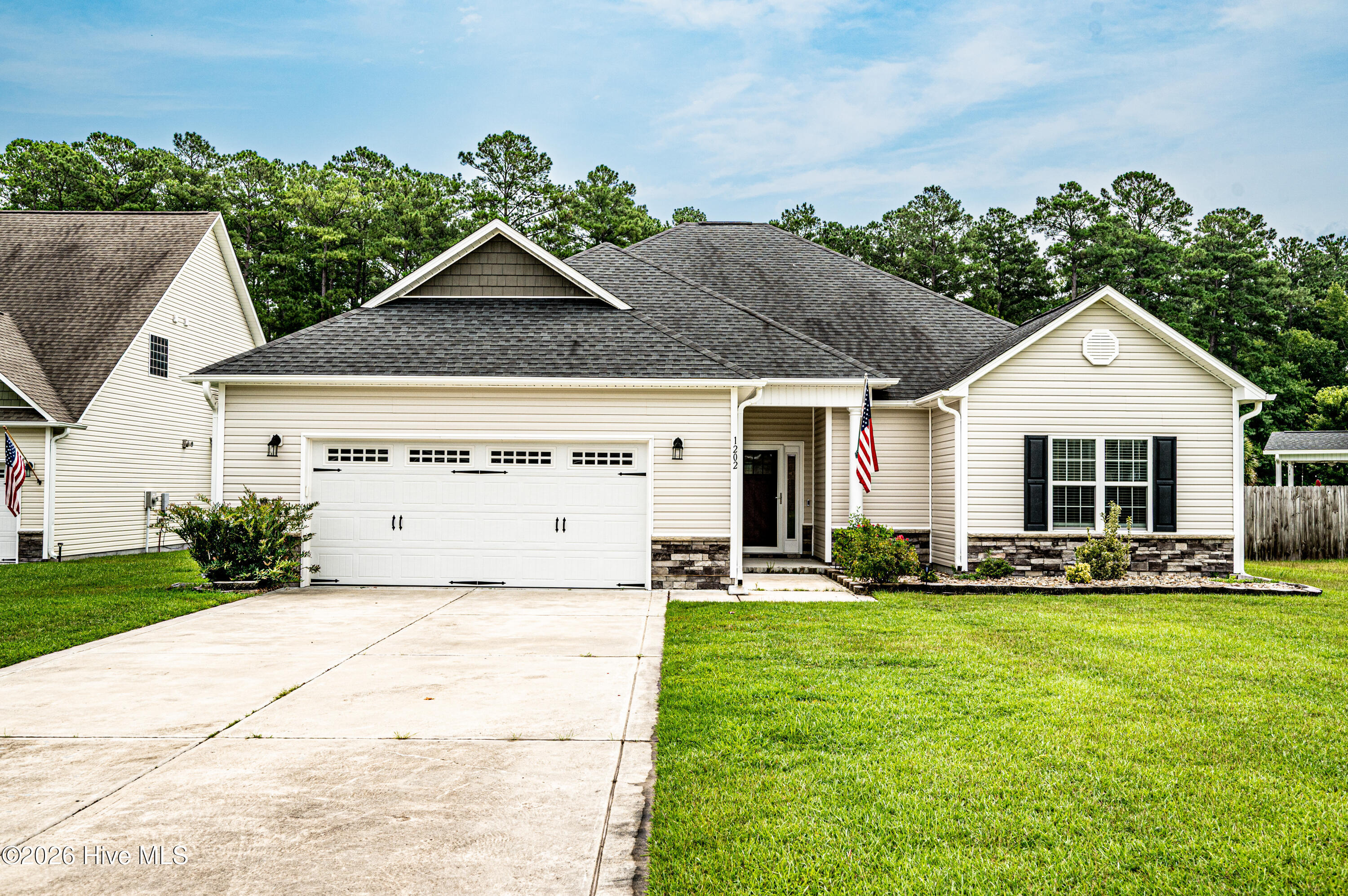 1202 Skipjack Court — photo