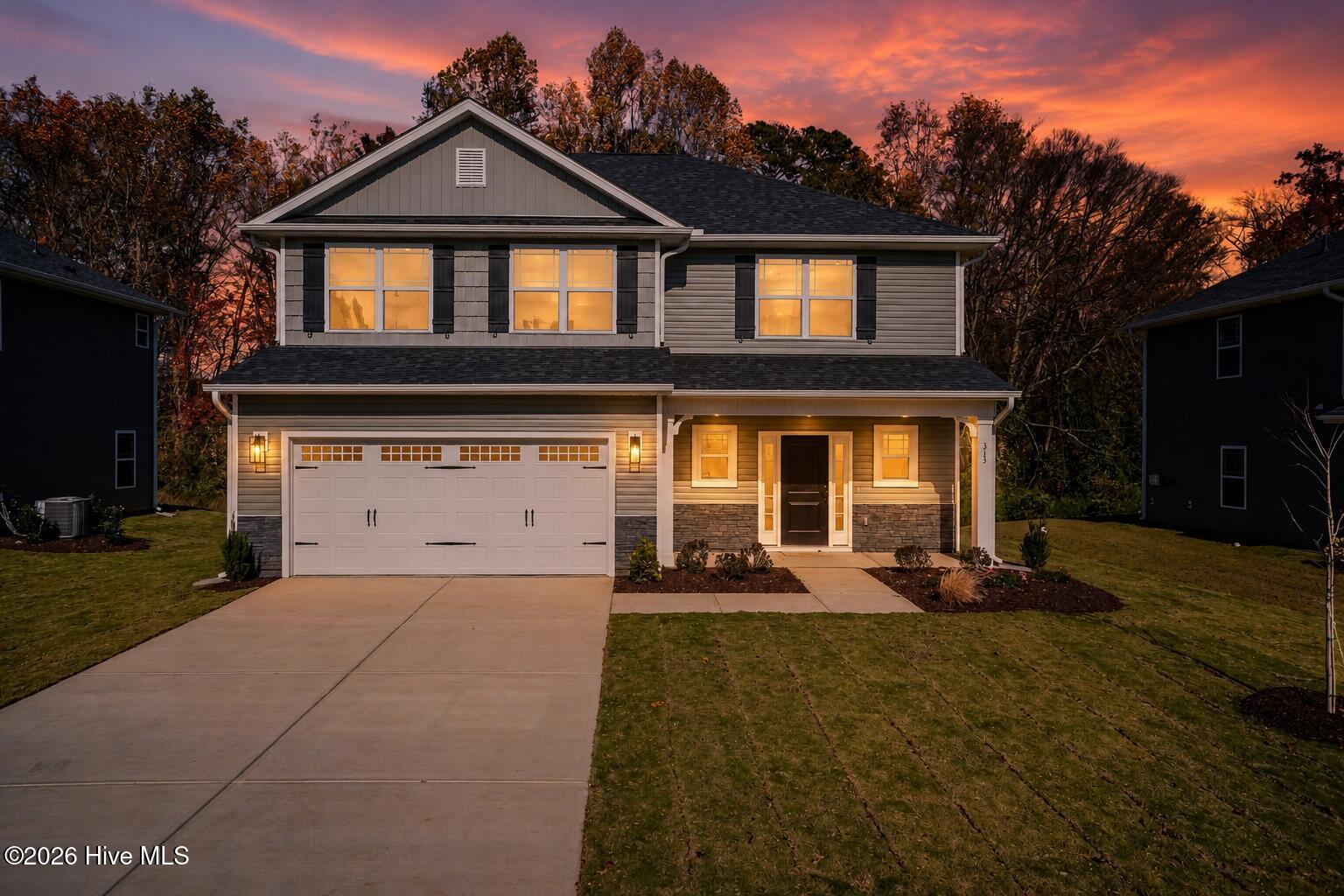 400 Whitetail Way — photo