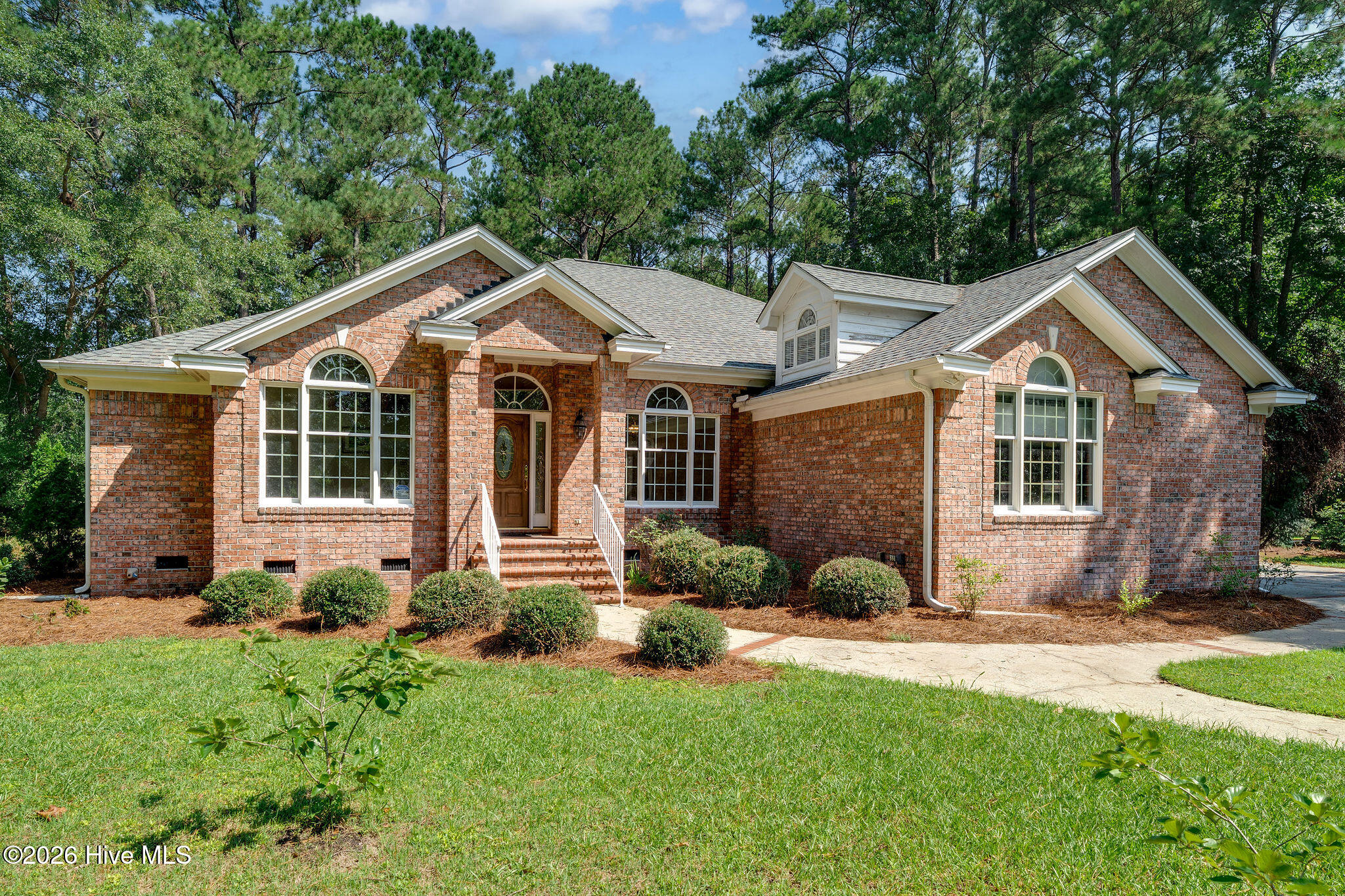 110 Camellia Court — photo