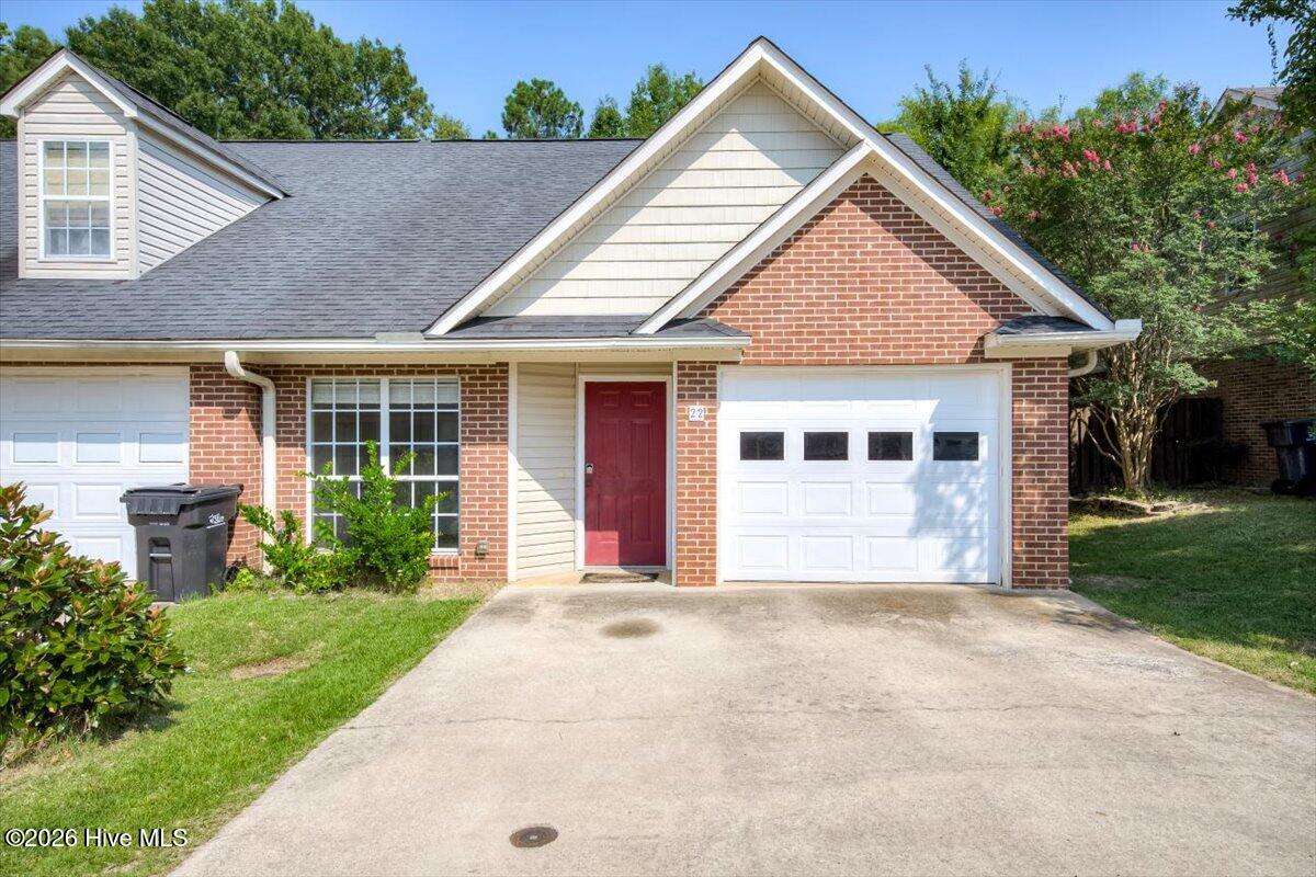 22 Macaulay Place — photo