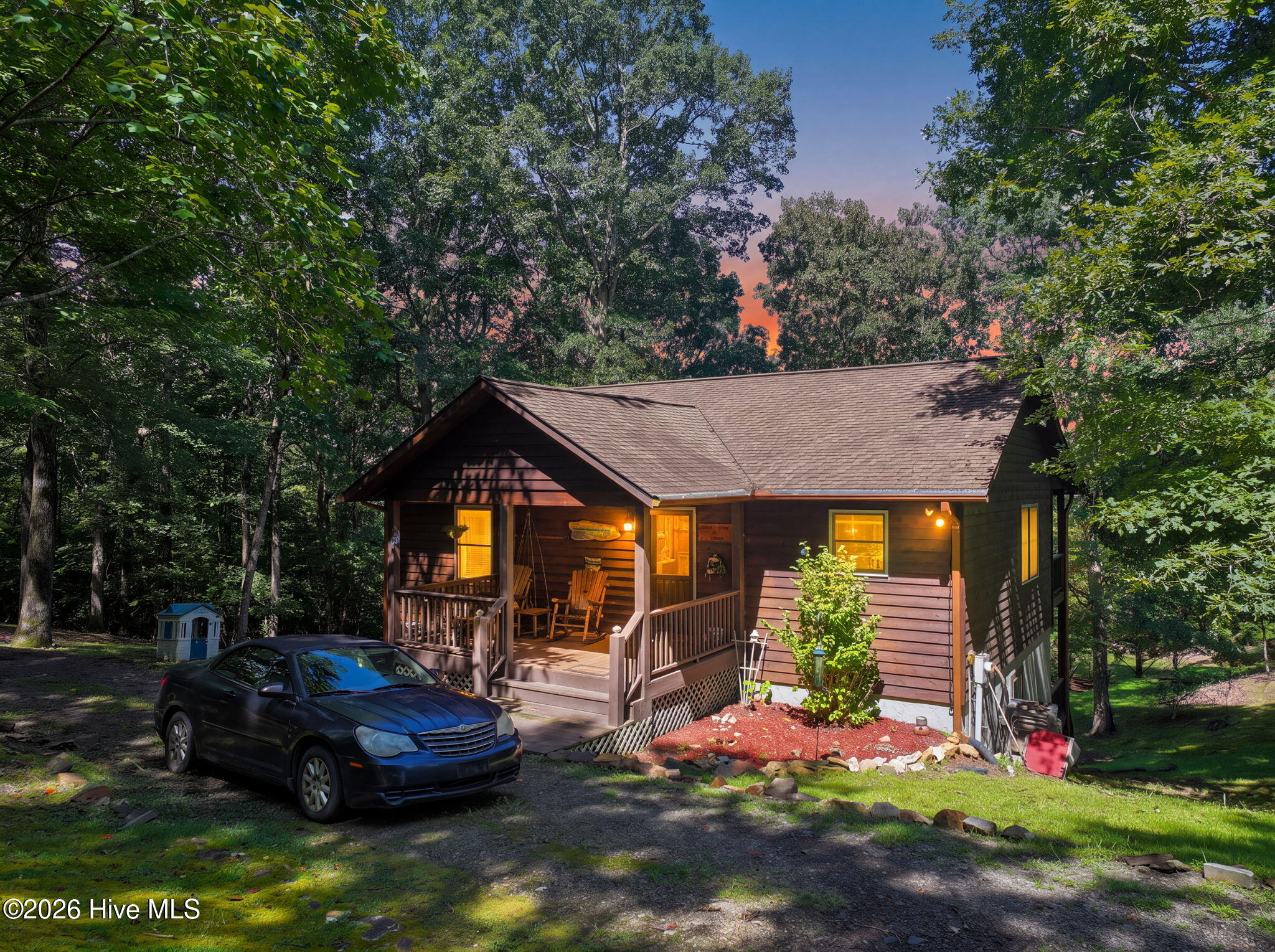 350 Cobb Bluff — photo