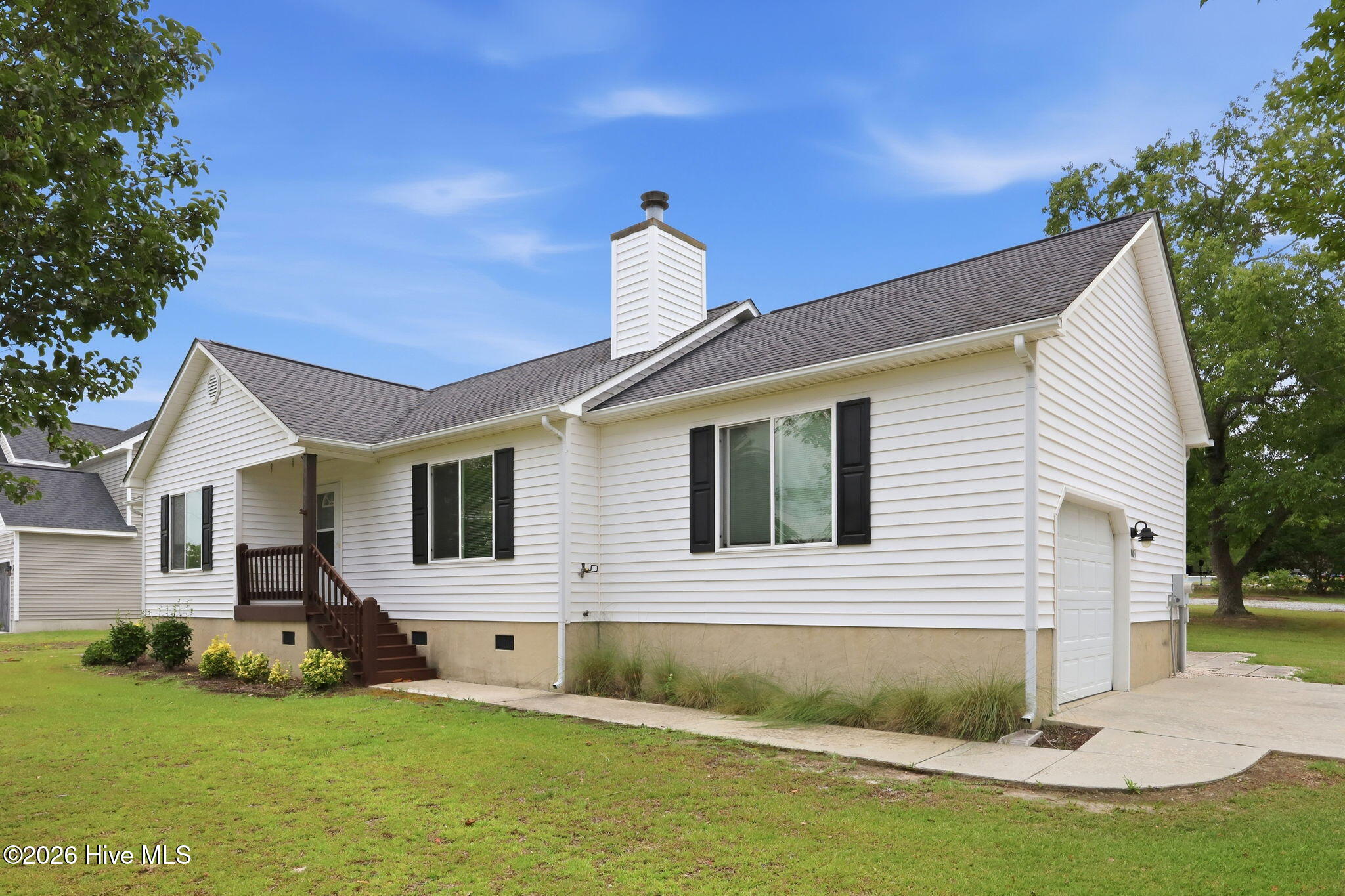 803 Wood Creek Drive — photo