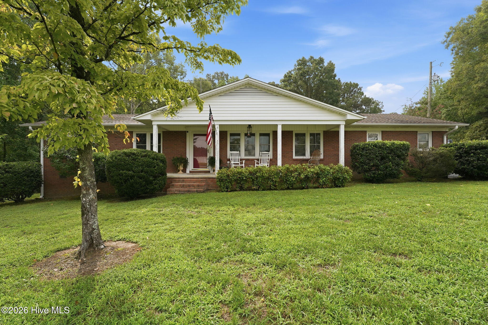 1423 Albemarle Road — photo