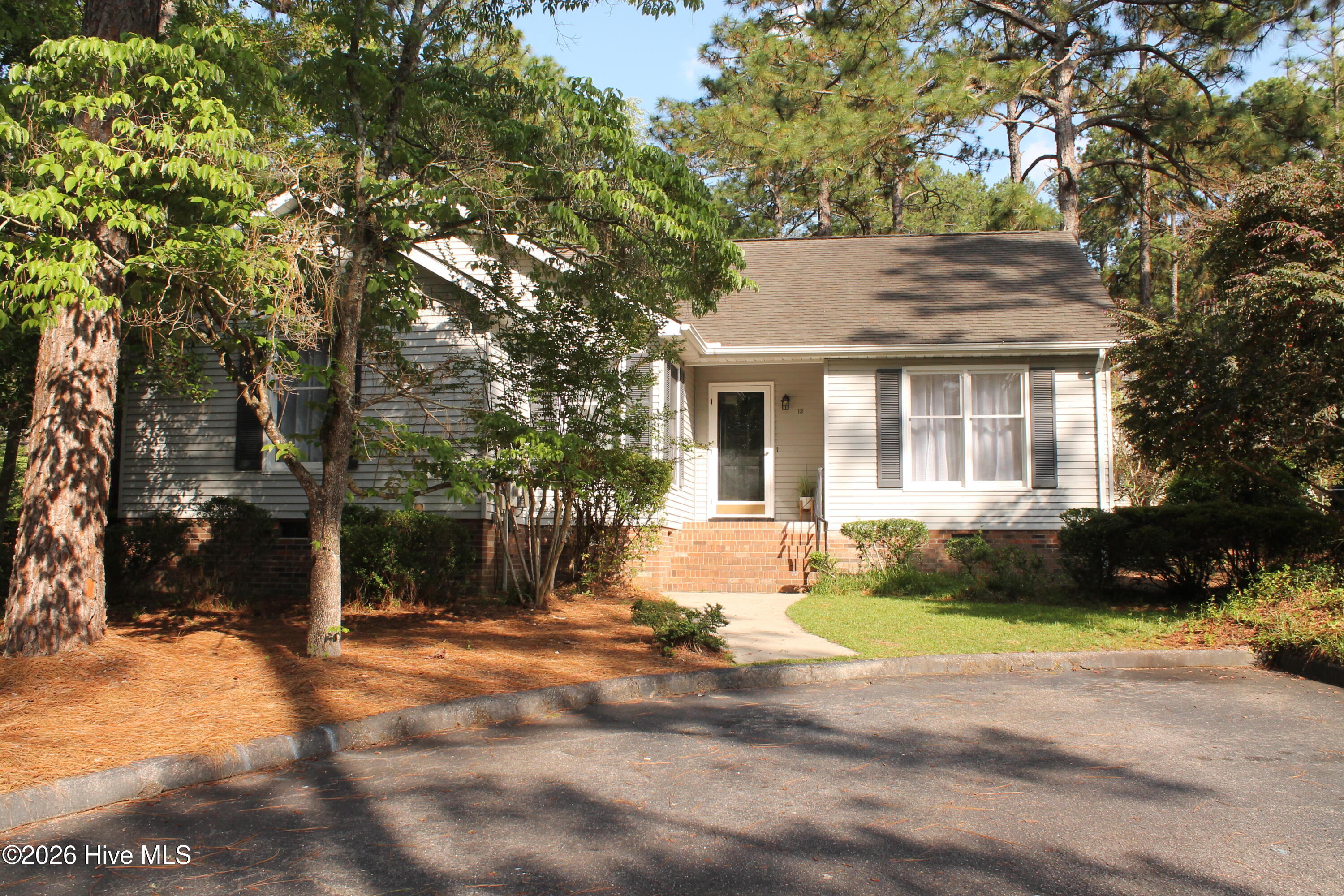 1624 E Indiana Avenue Apt 13 — photo
