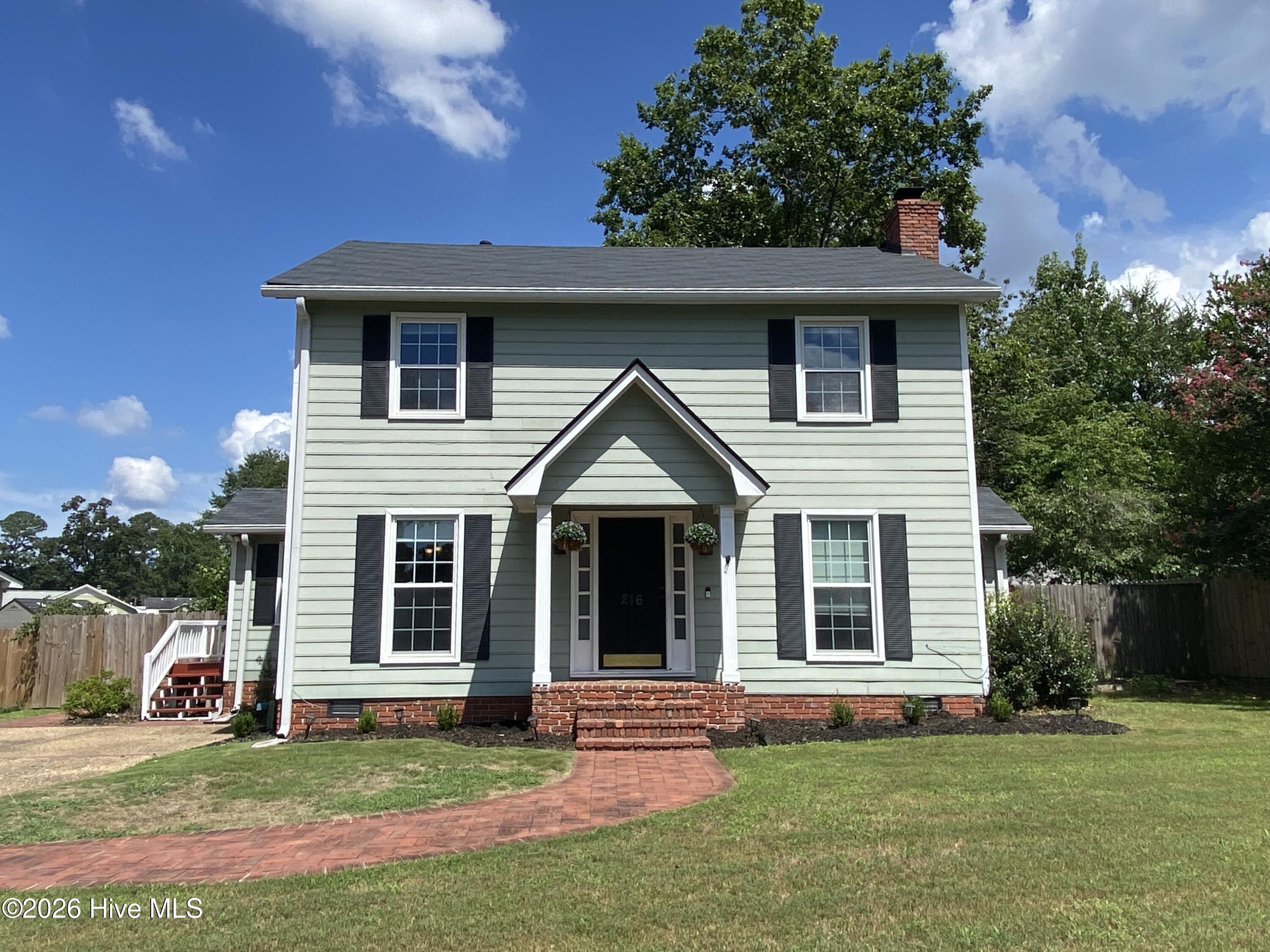 216 Leah Lane — photo