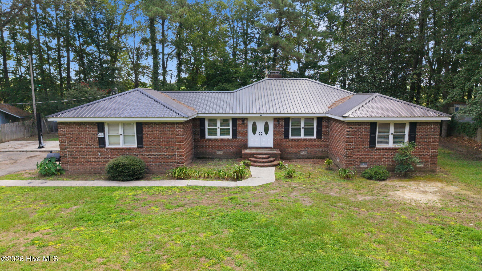 2453 Pennant Drive — photo