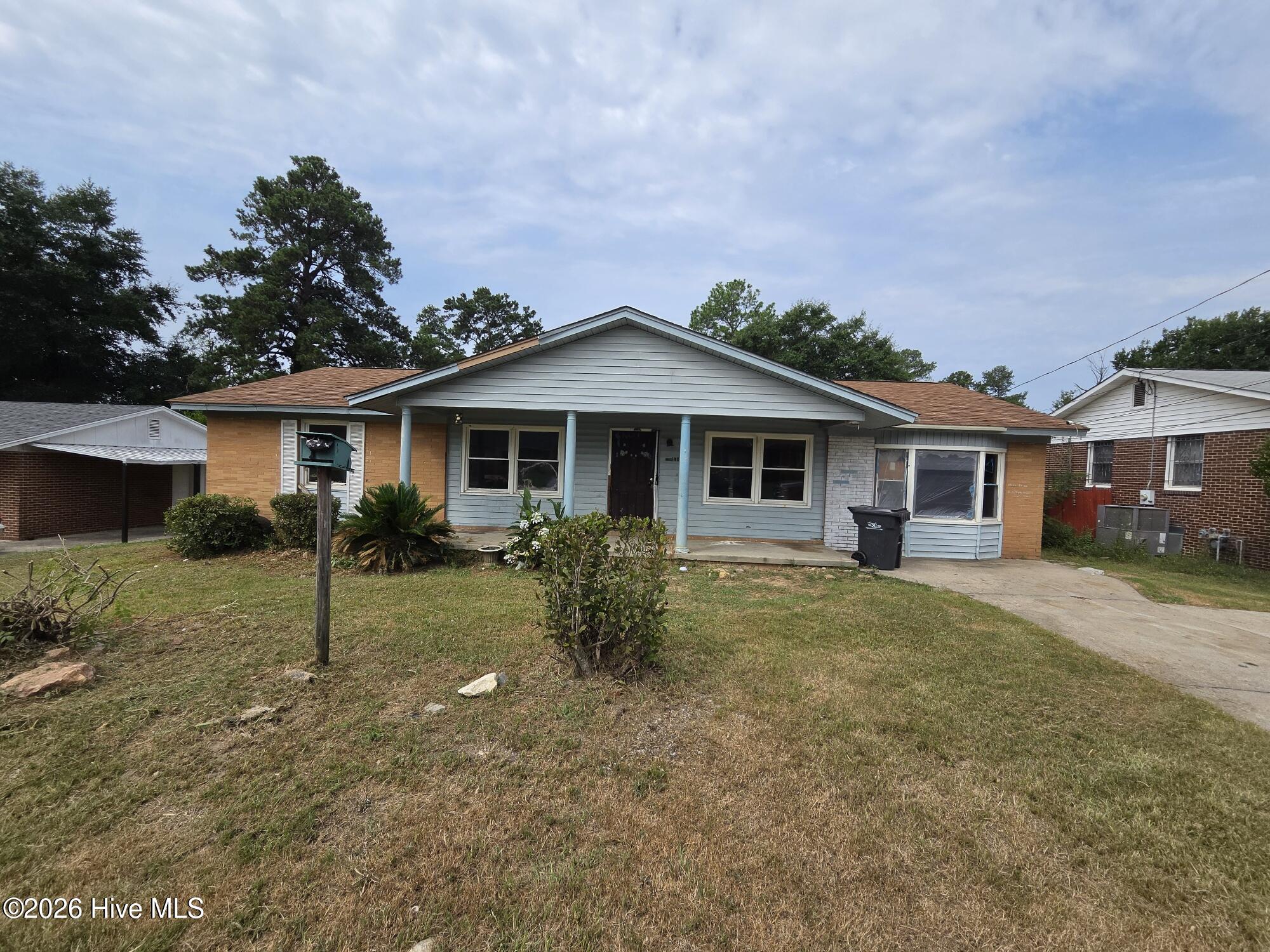 1709 Greenway Drive — photo