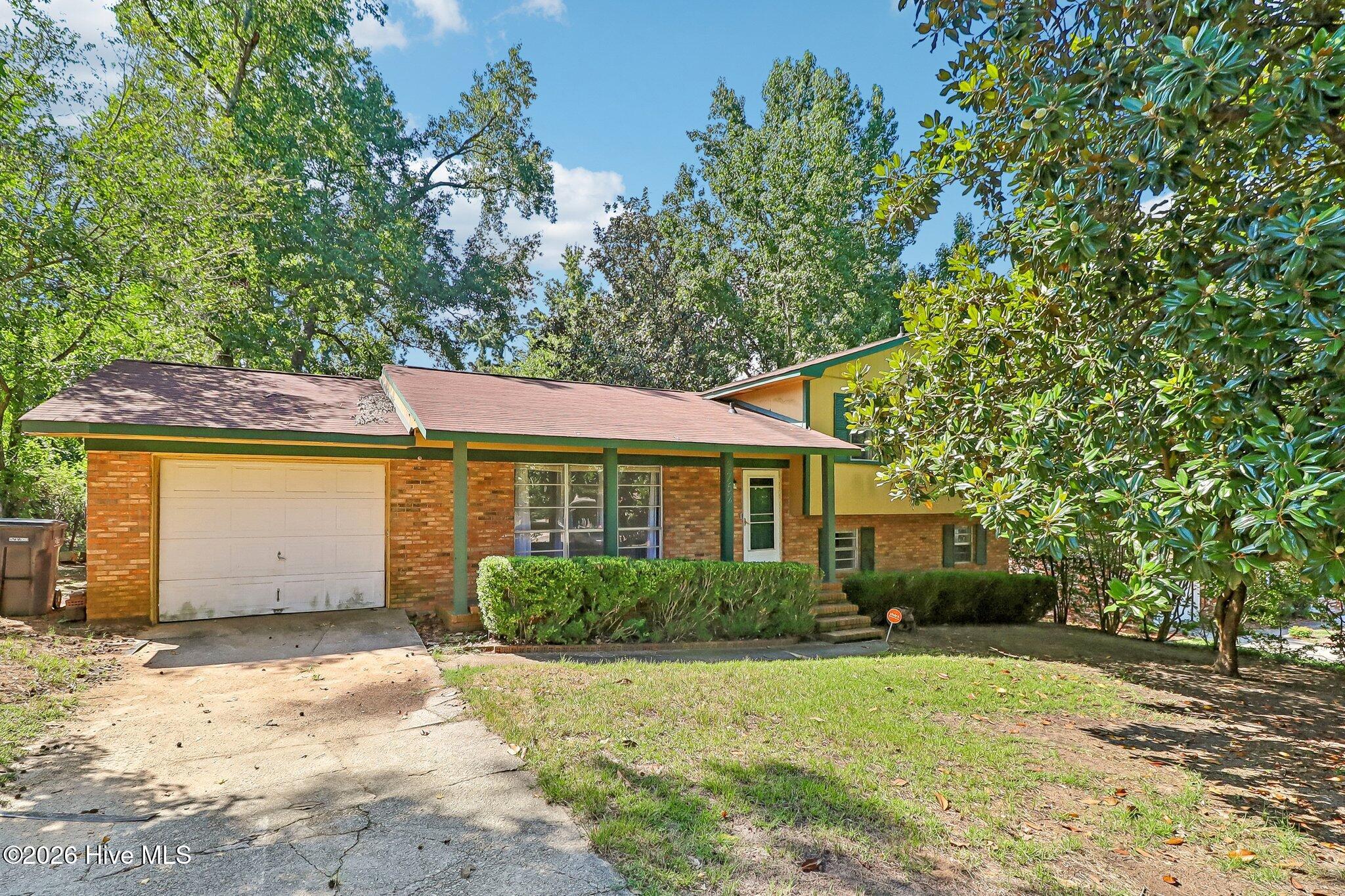 3762 Fairington Drive — photo